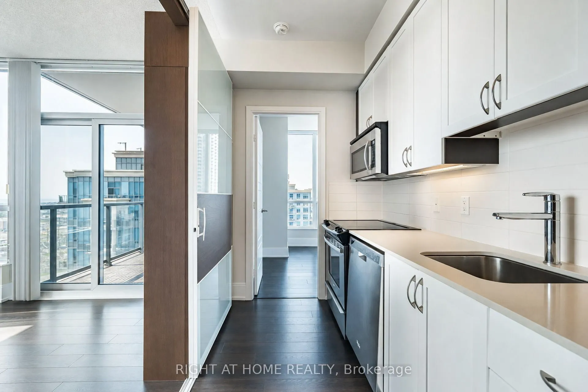 15 Viking Lane #2702