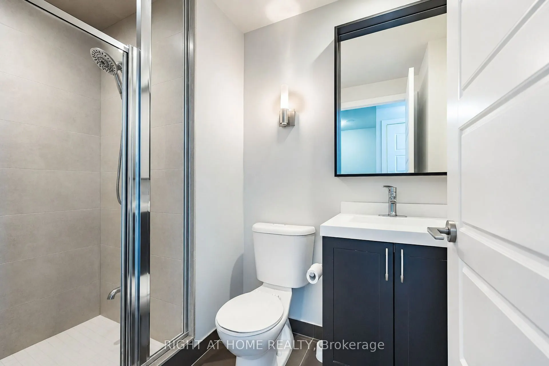 15 Viking Lane #2702