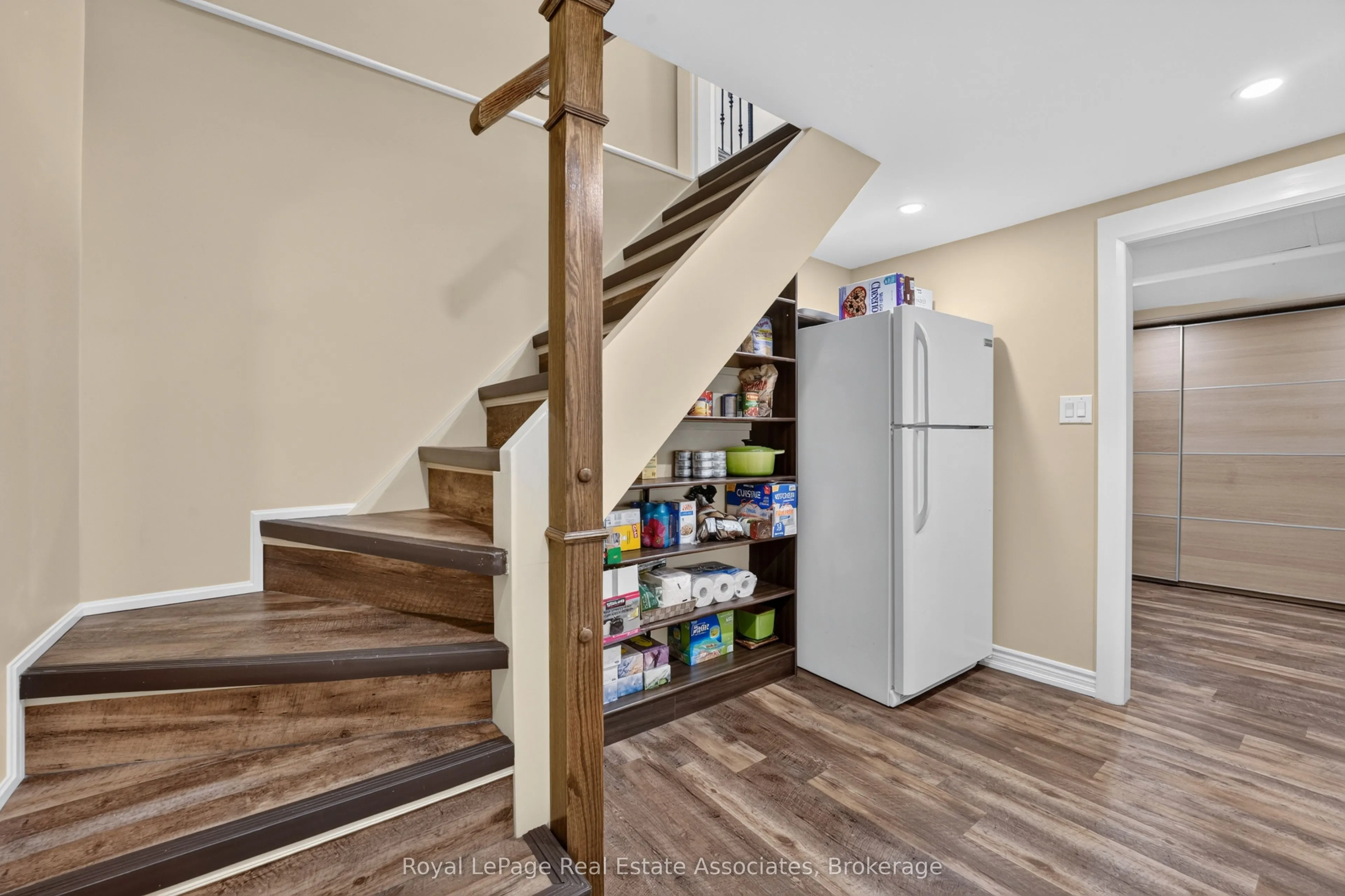 13086 Winston Churchill Boulevard