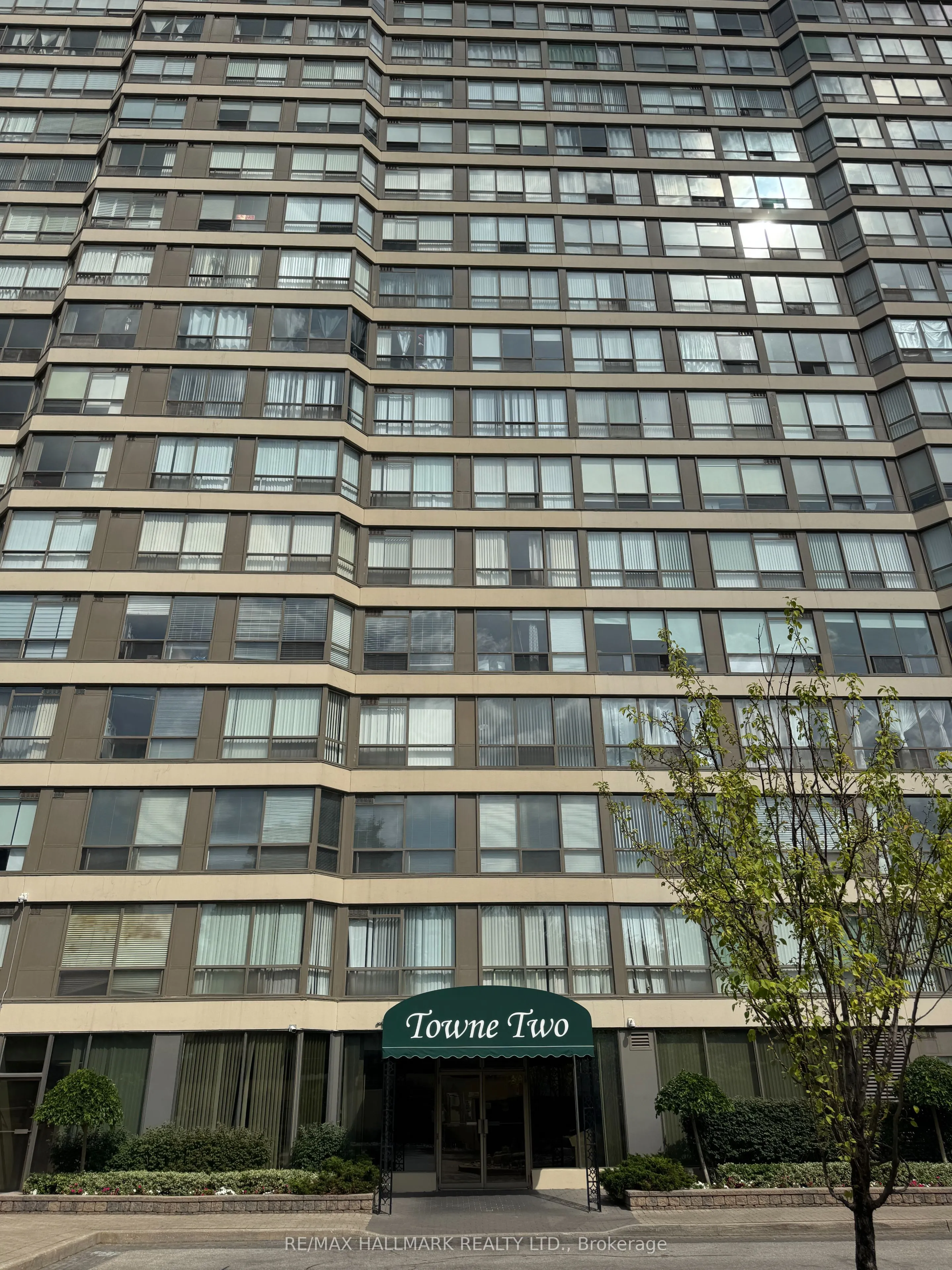 55 Elm Drive W #501