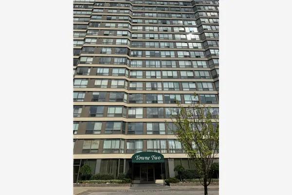55 Elm Drive W
