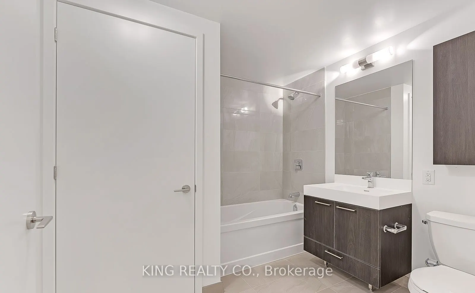 3100 Keele Street #327