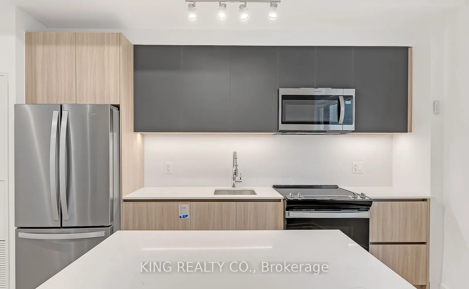 3100 Keele Street #327