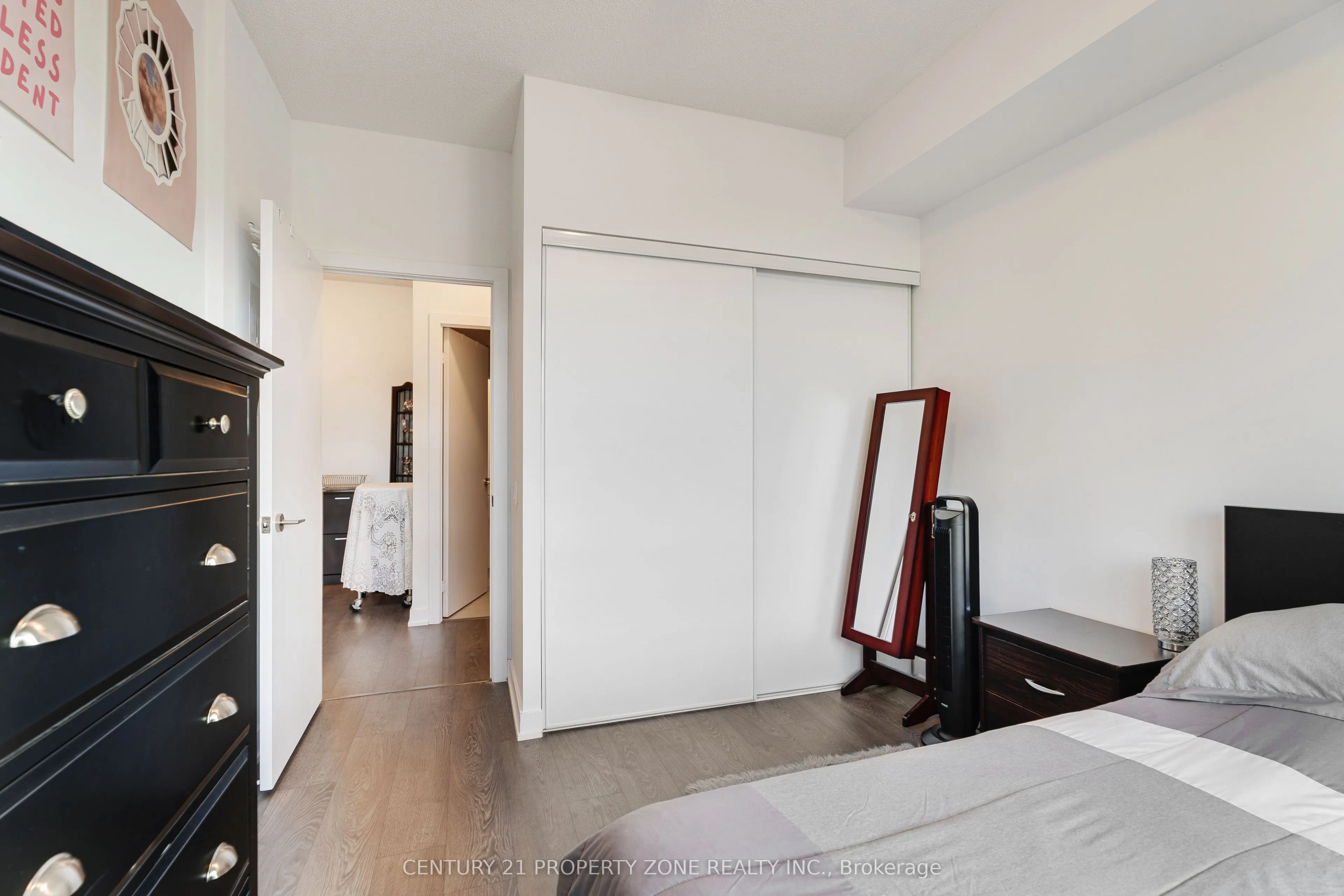 251 MANITOBA Street #1201