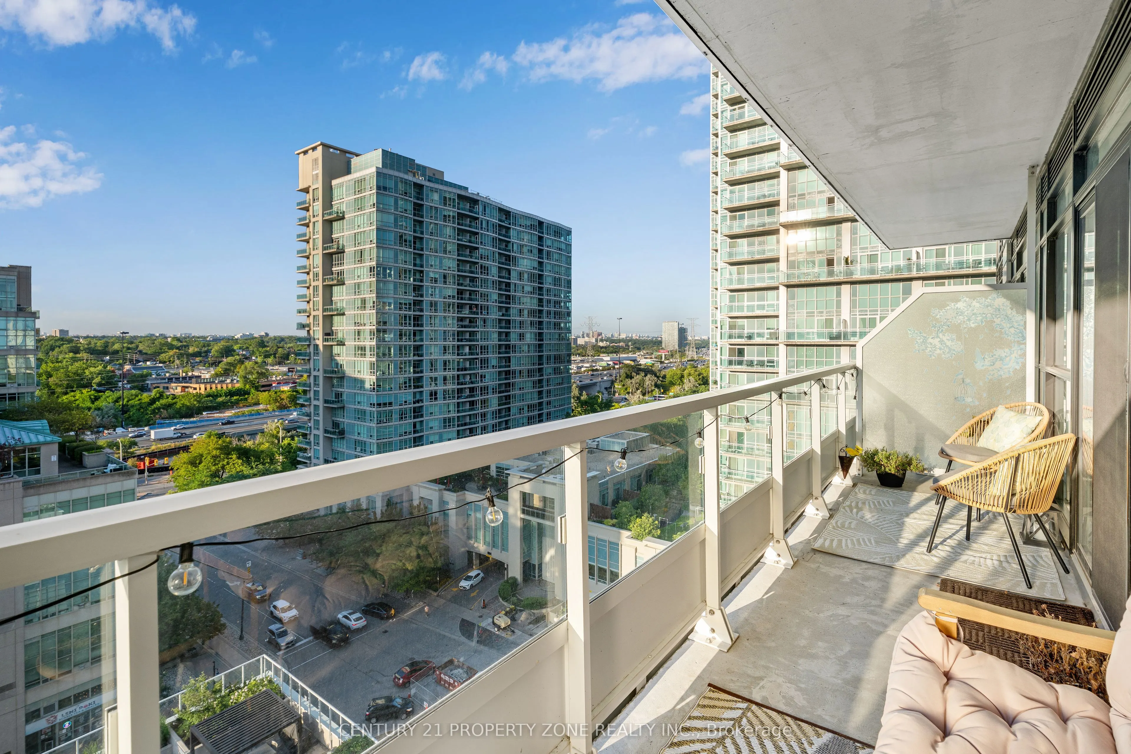 251 MANITOBA Street #1201