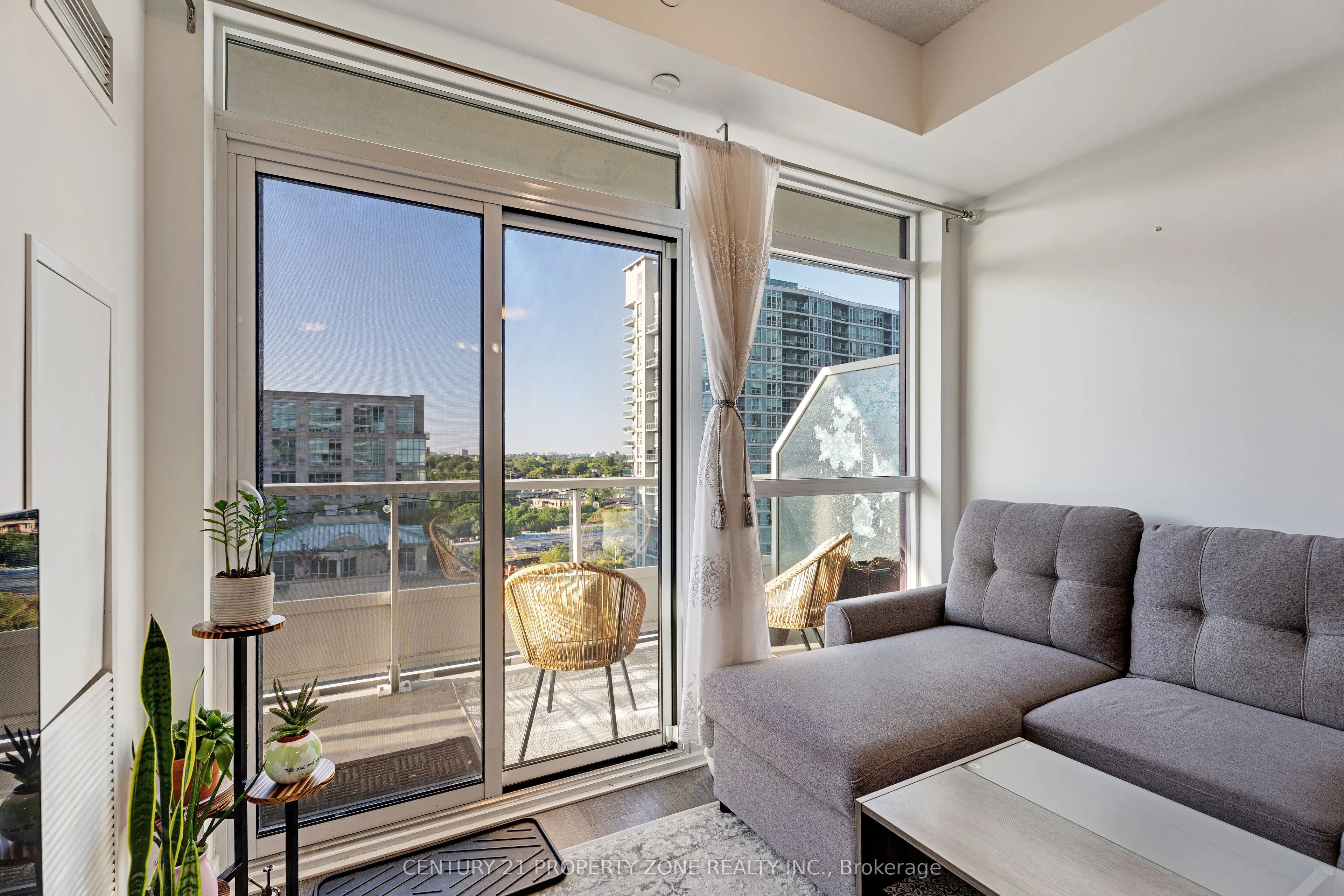 251 MANITOBA Street #1201