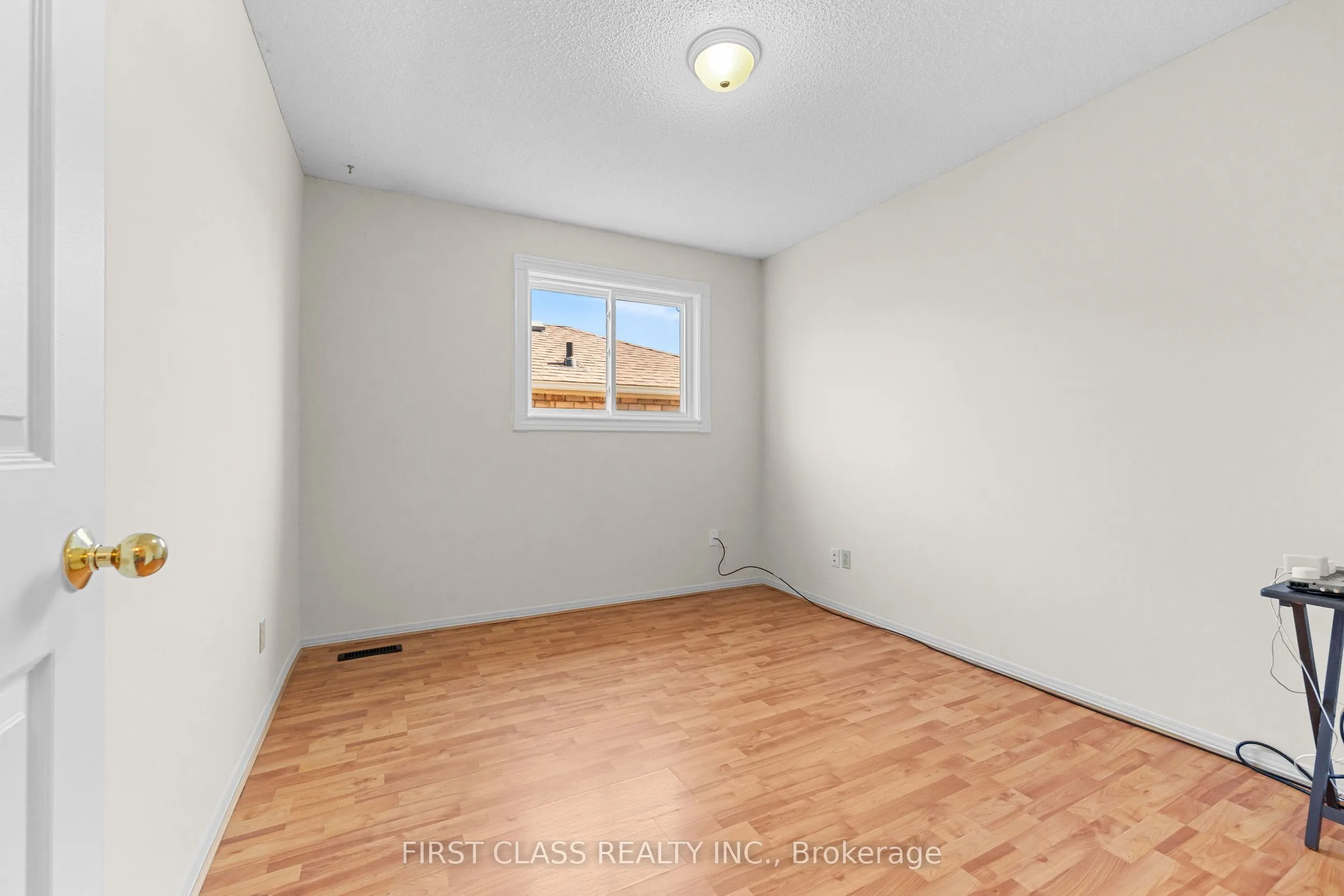 4213 Beacon Lane