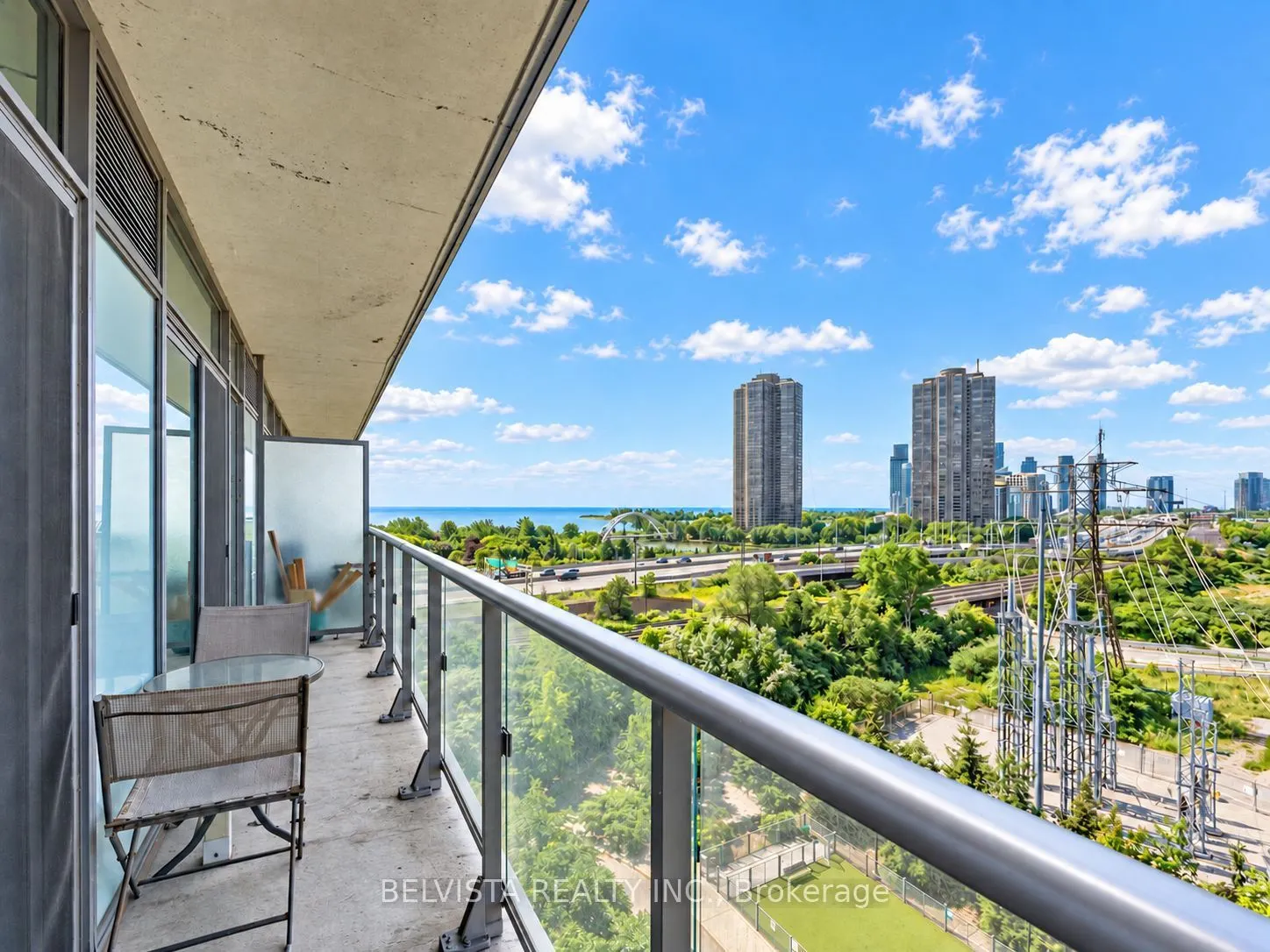 105 The Queensway Avenue #805
