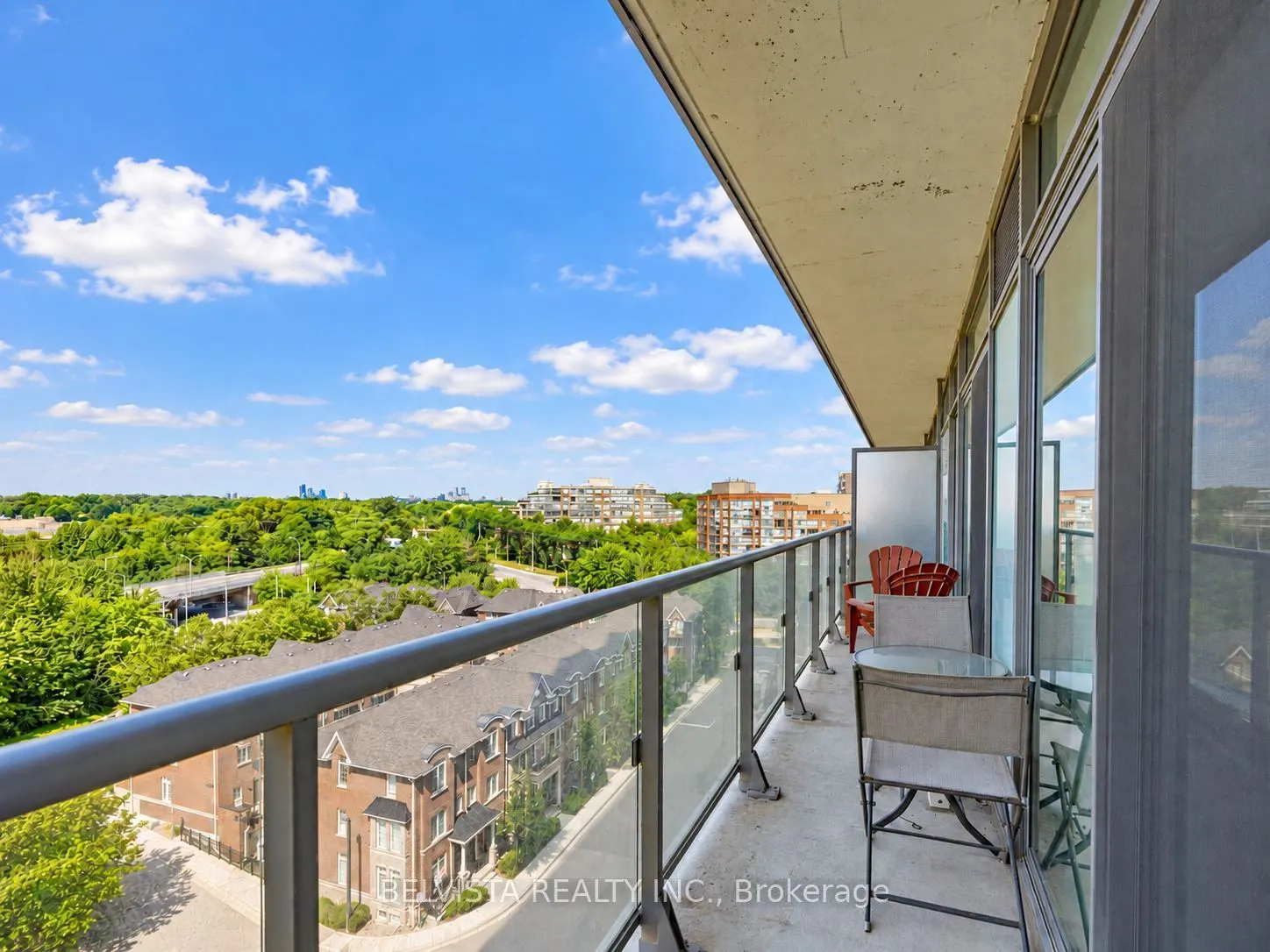 105 The Queensway Avenue #805