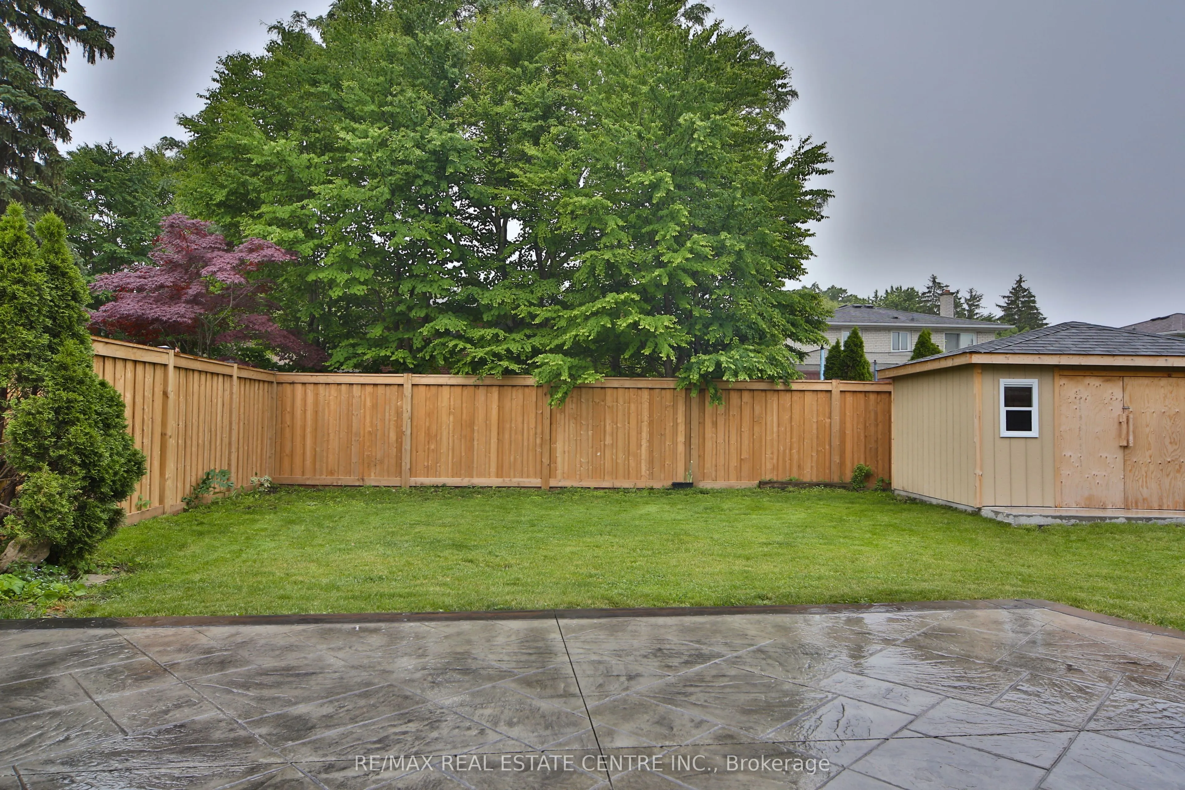 3158 Valmarie Avenue