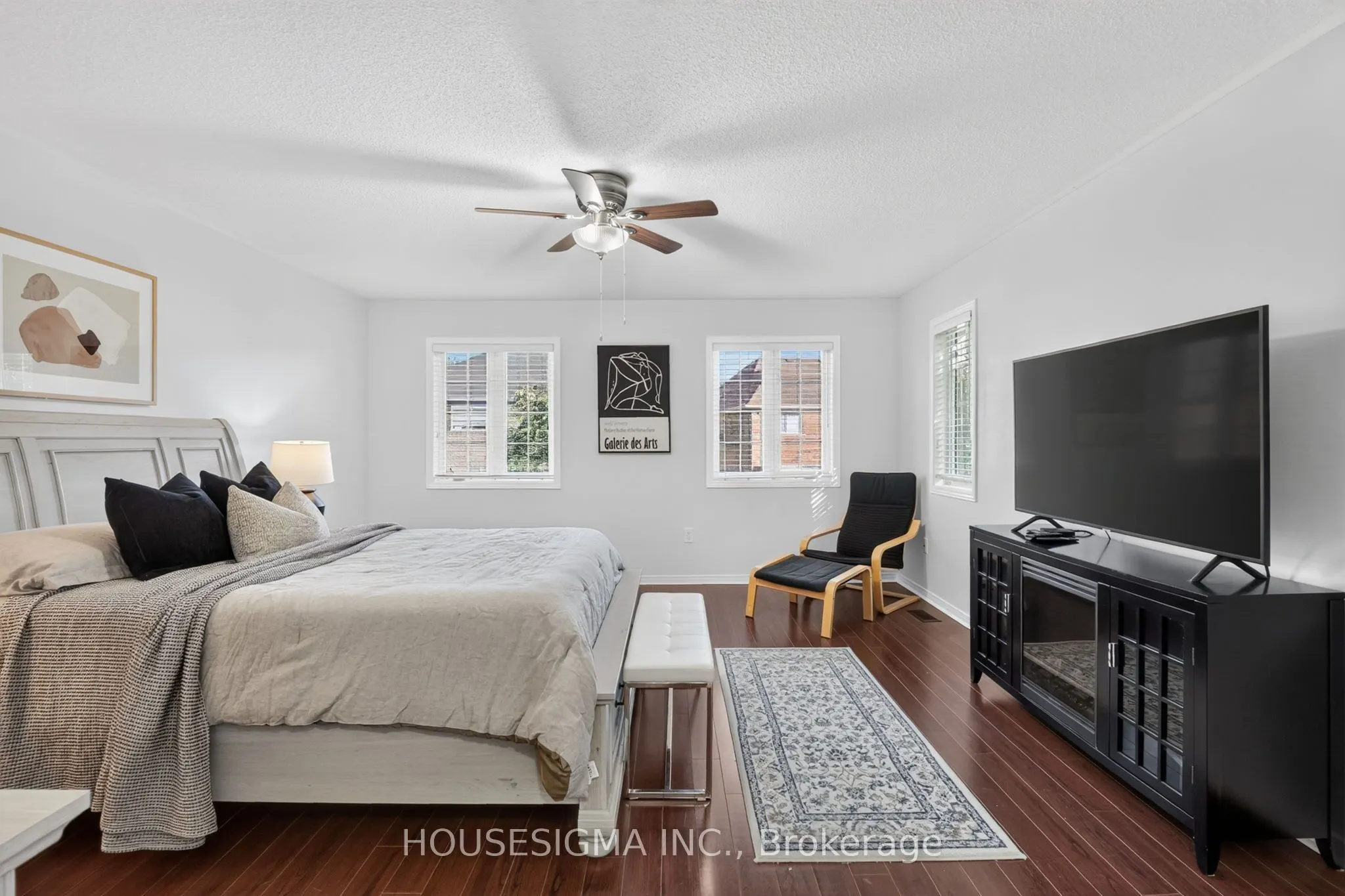 5261 Palmetto Place