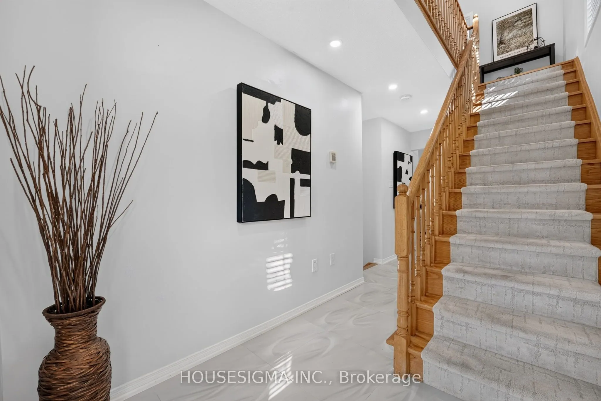 5261 Palmetto Place
