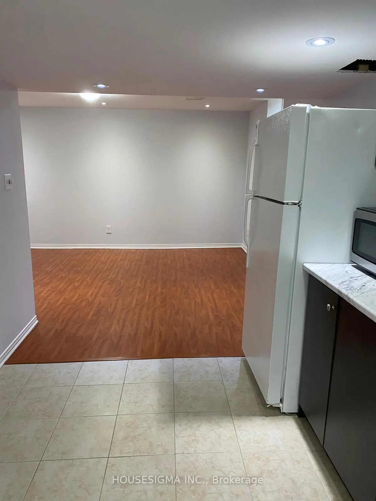 5261 Palmetto Place