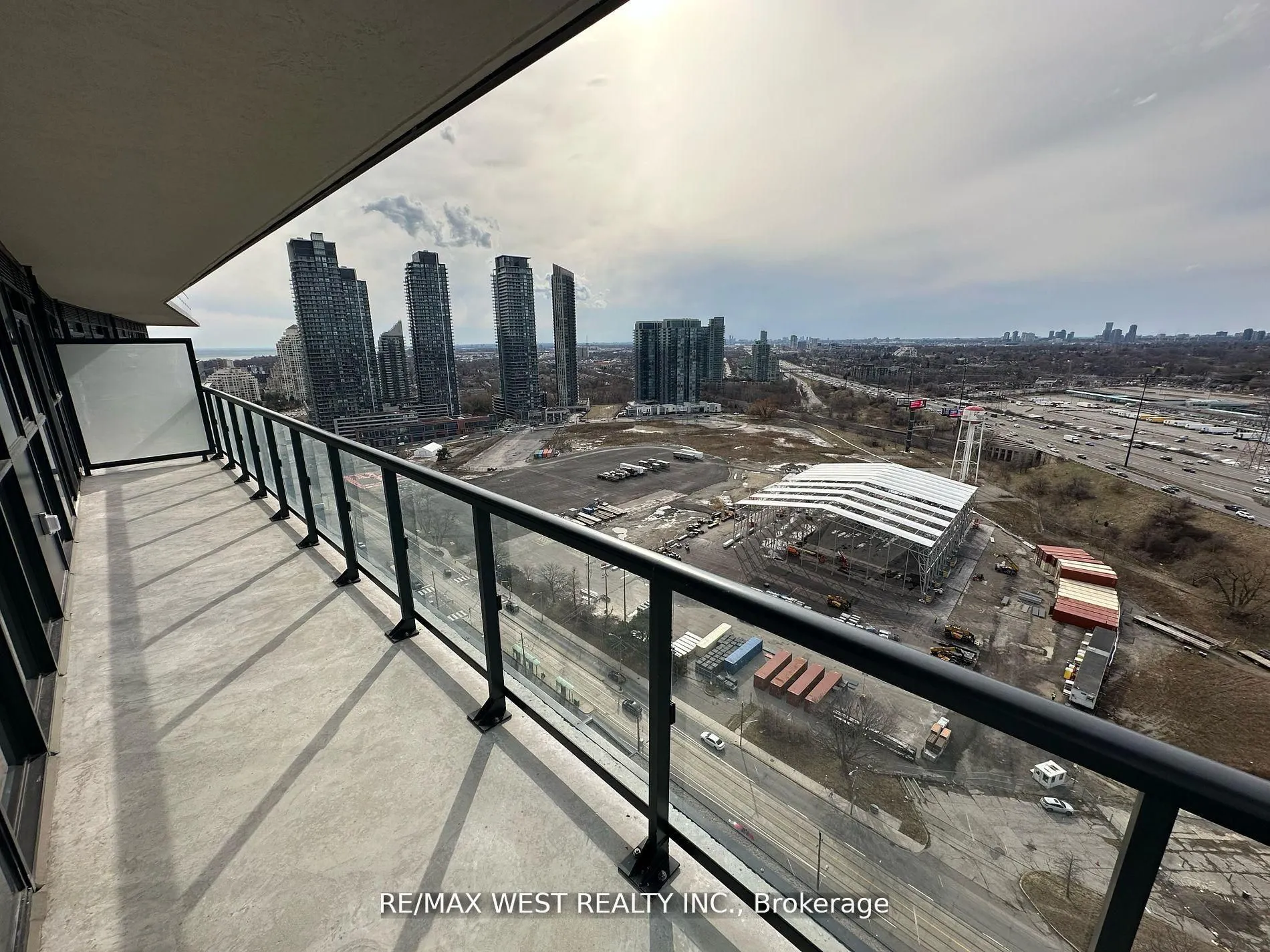 38 Annie Craig Drive #2511