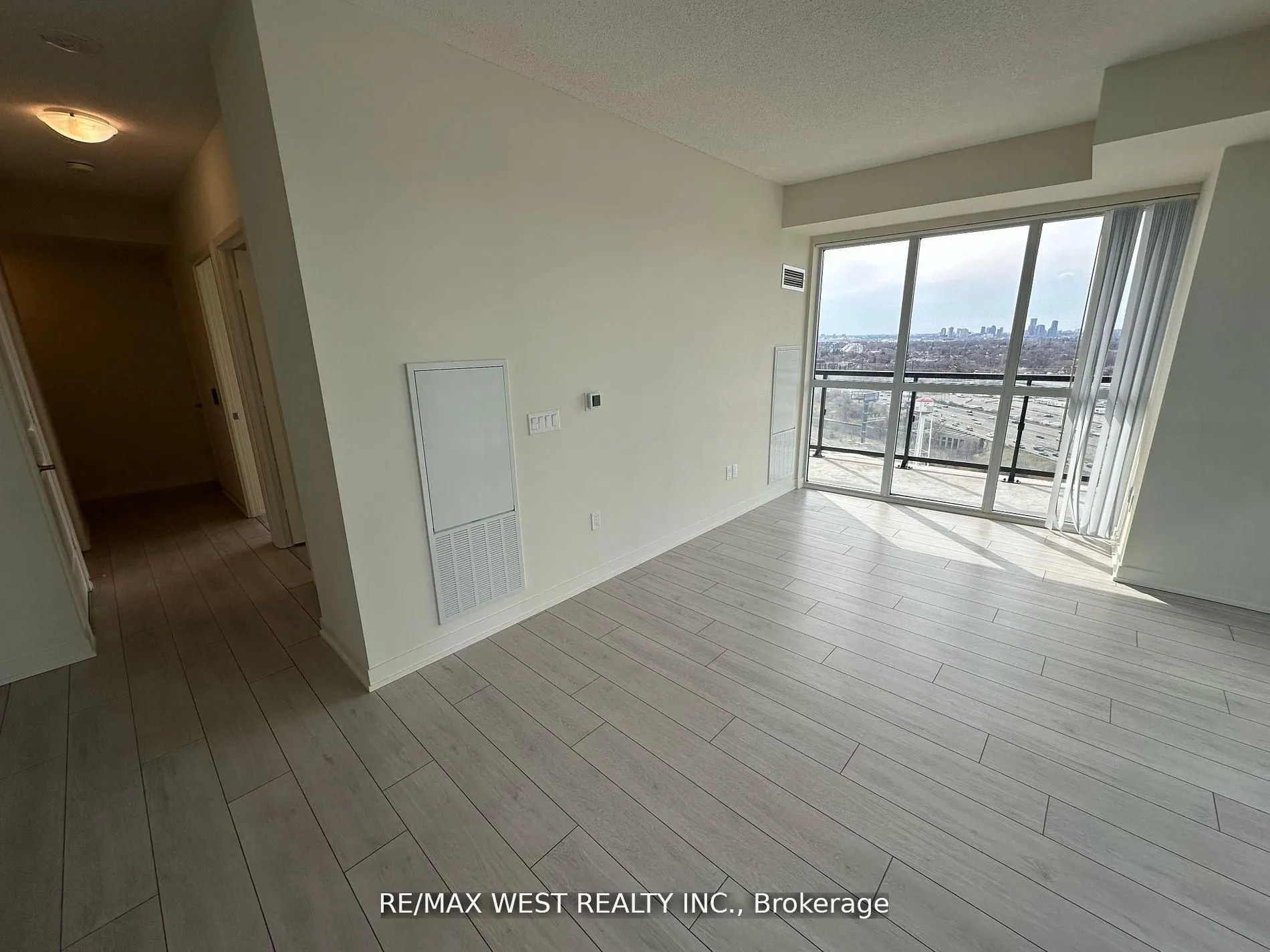 38 Annie Craig Drive #2511