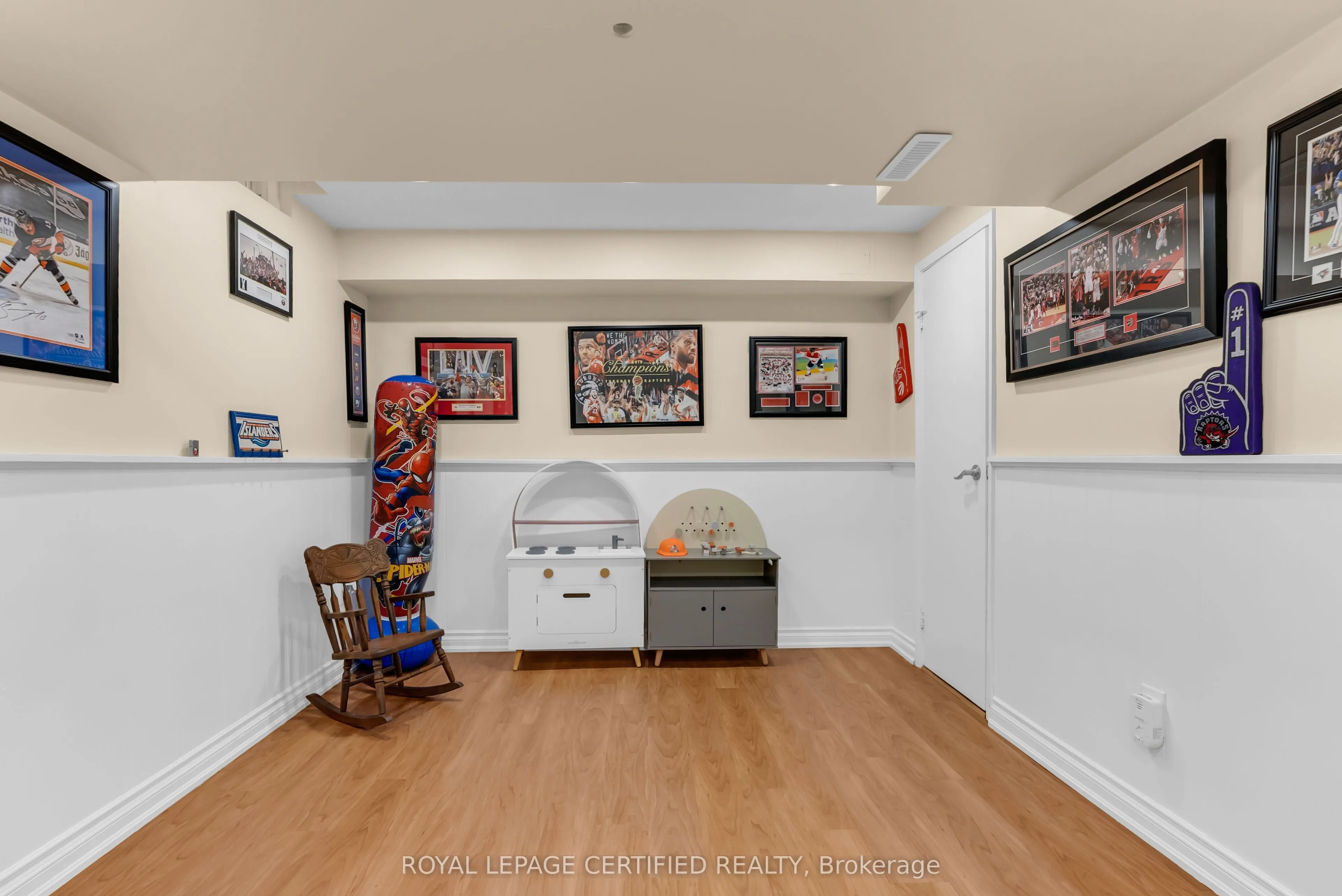 1532 Lancaster Drive #38