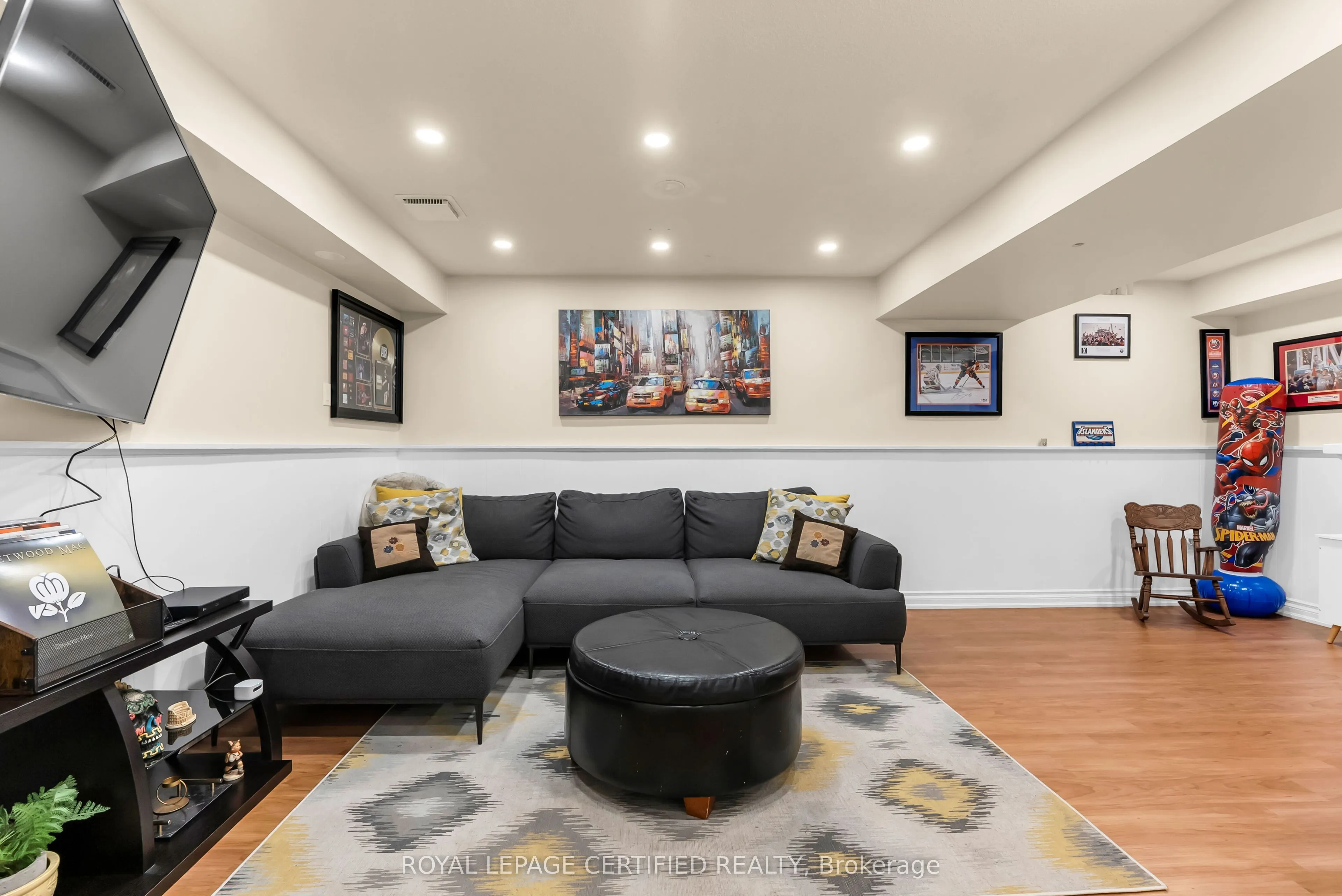 1532 Lancaster Drive #38