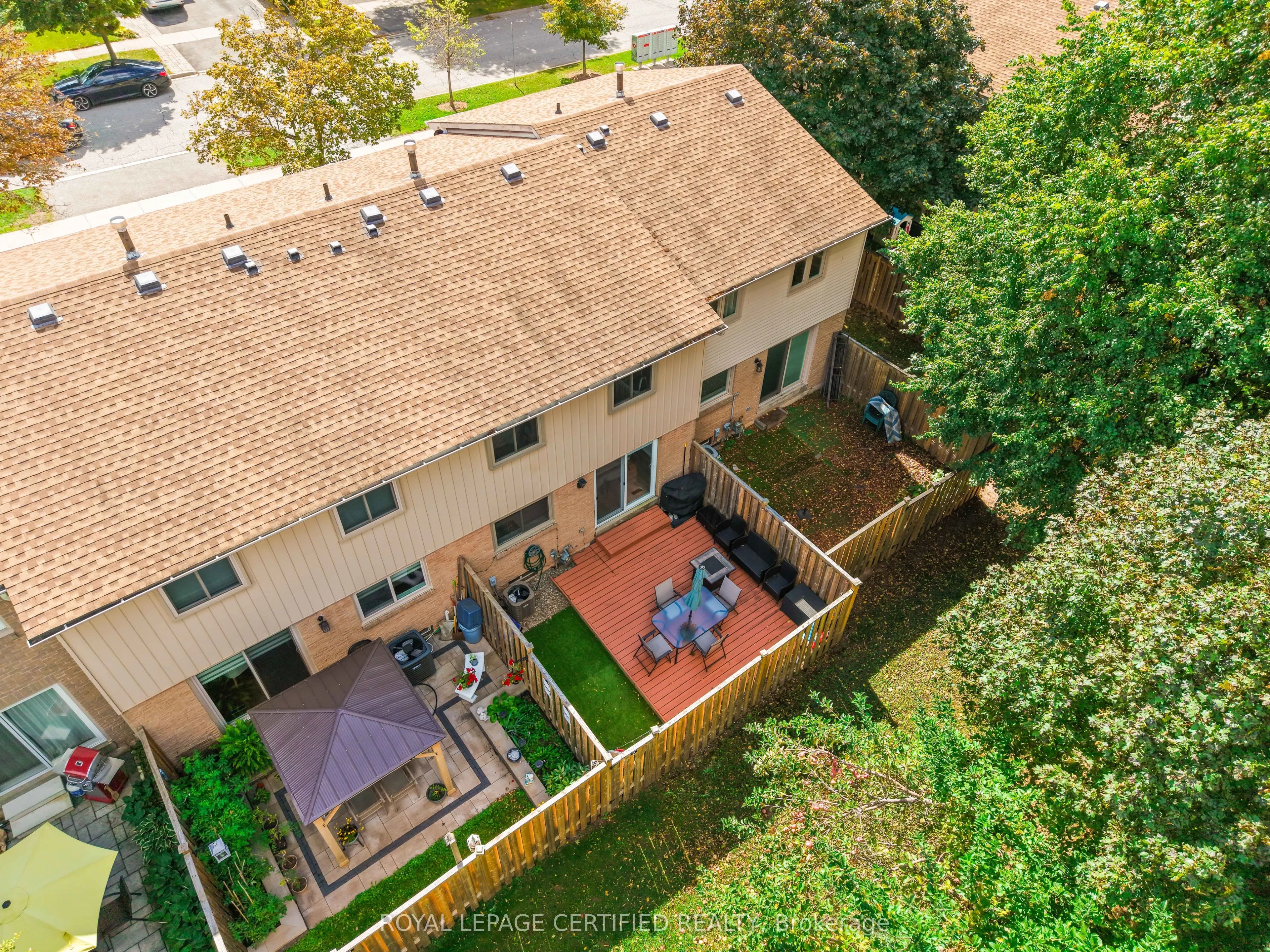 1532 Lancaster Drive #38