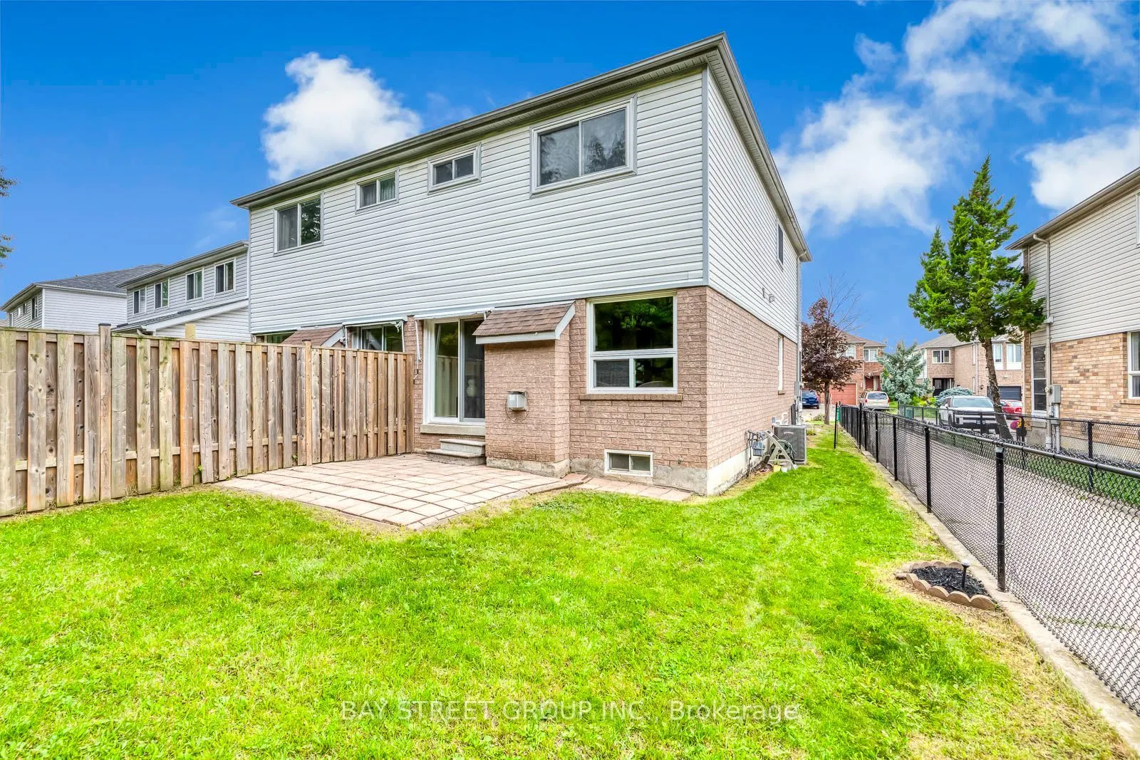 2870 Westbury Court