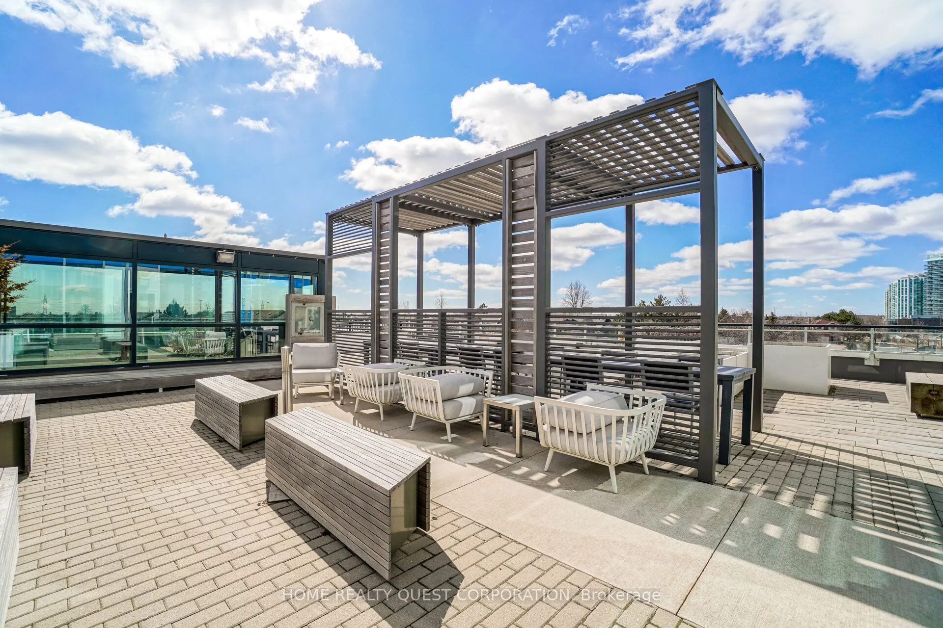 2560 Eglinton Avenue W #2205