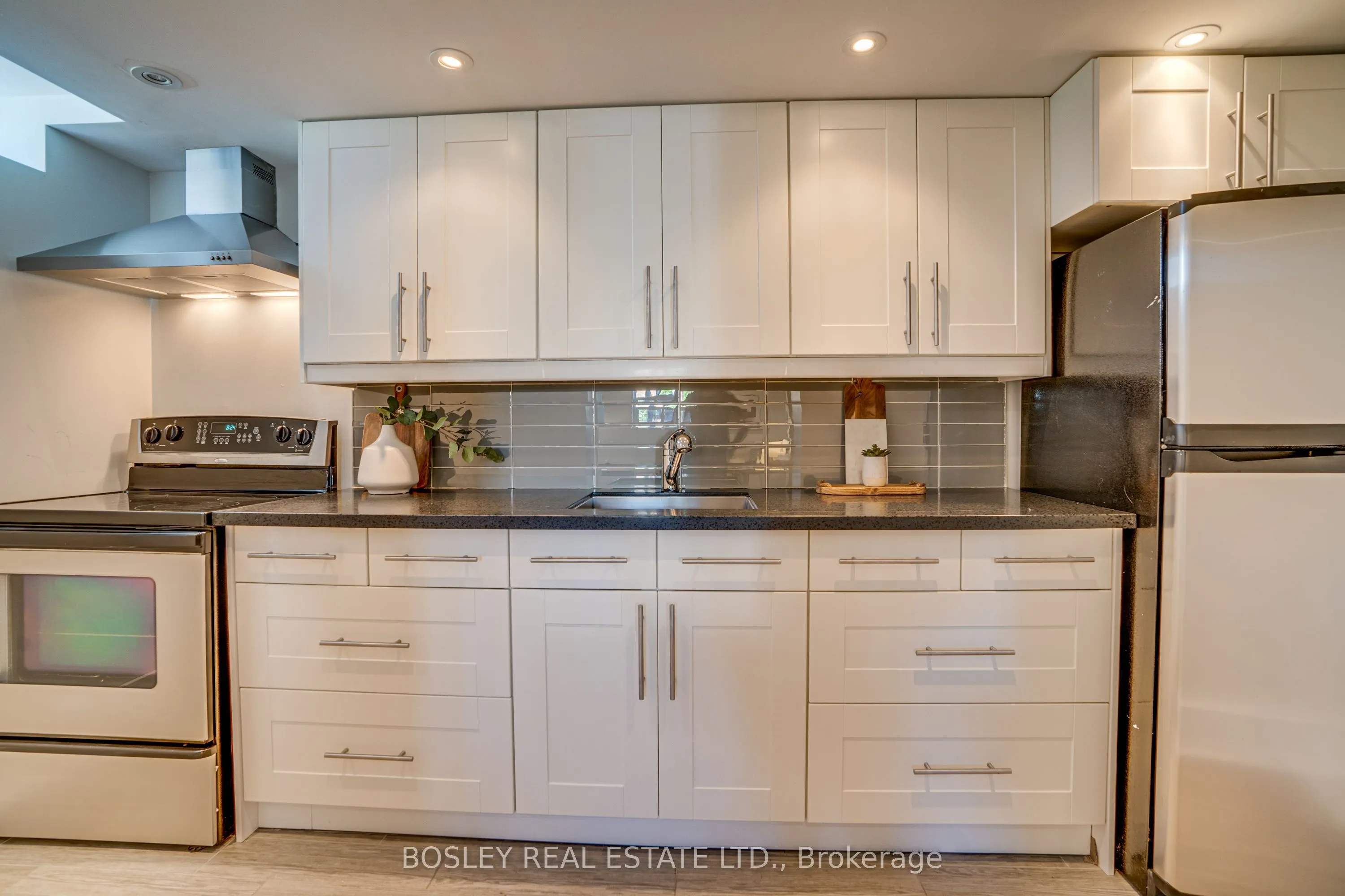 74 Raven Road