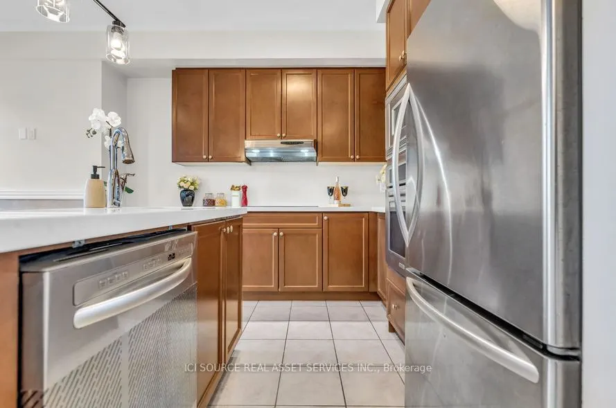 3215 Thomas Street #4