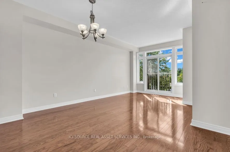3215 Thomas Street #4