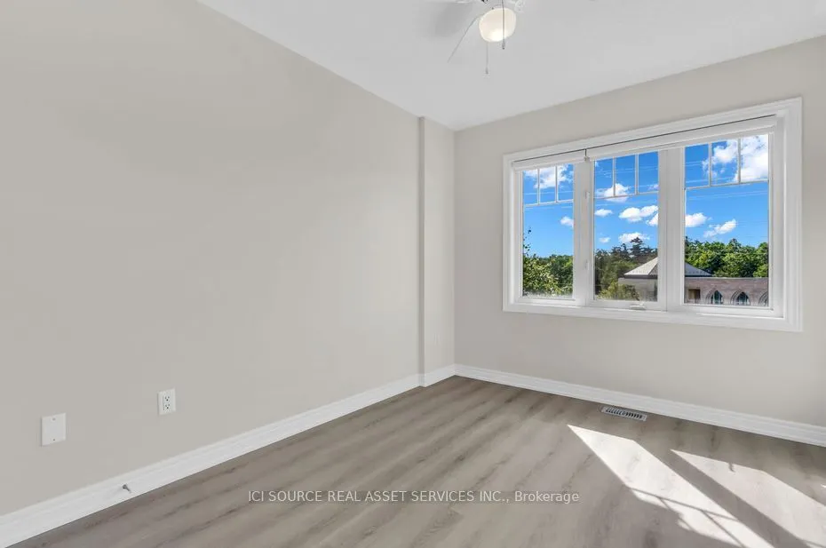 3215 Thomas Street #4