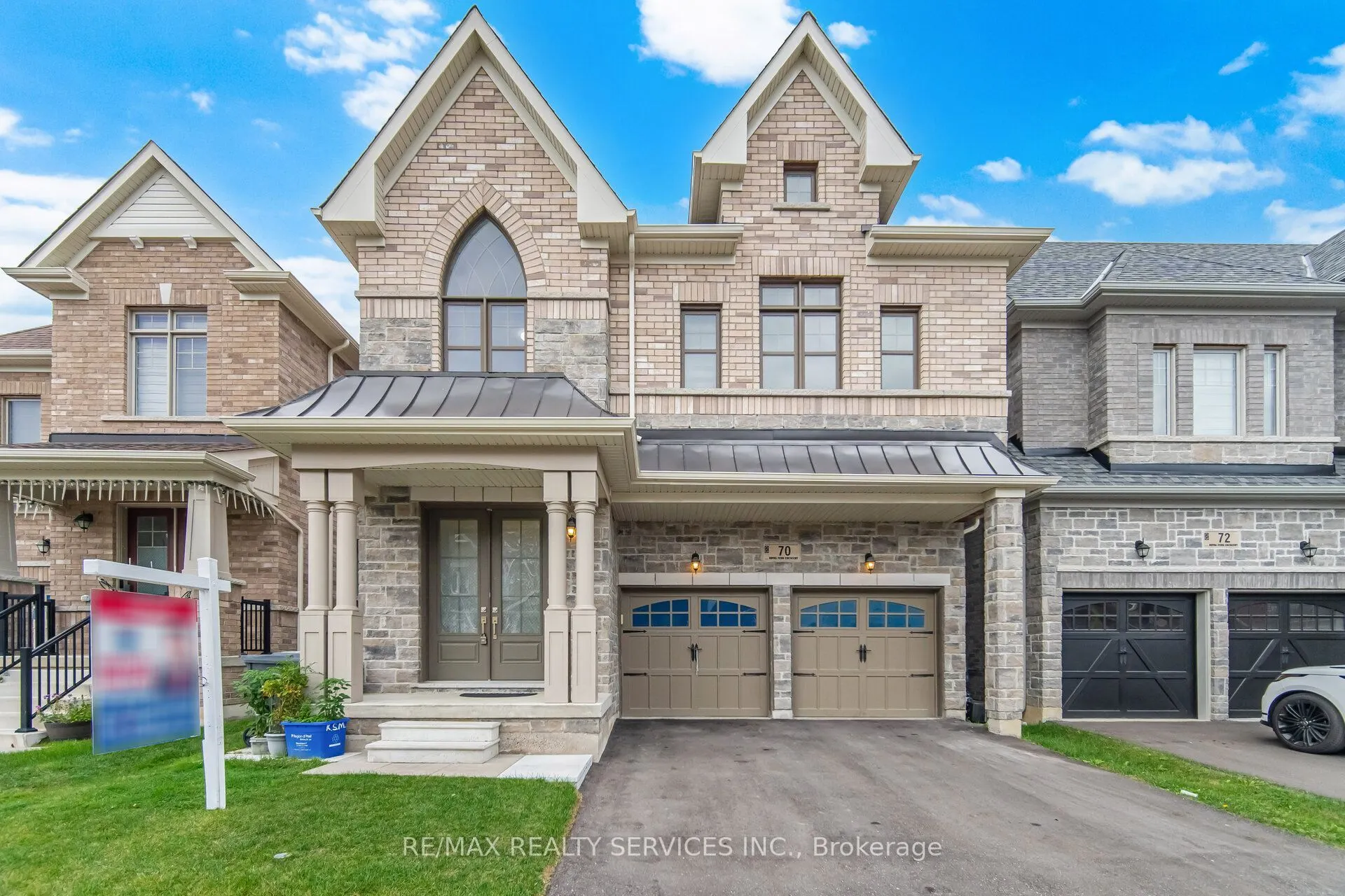 70 Royal Fern Crescent