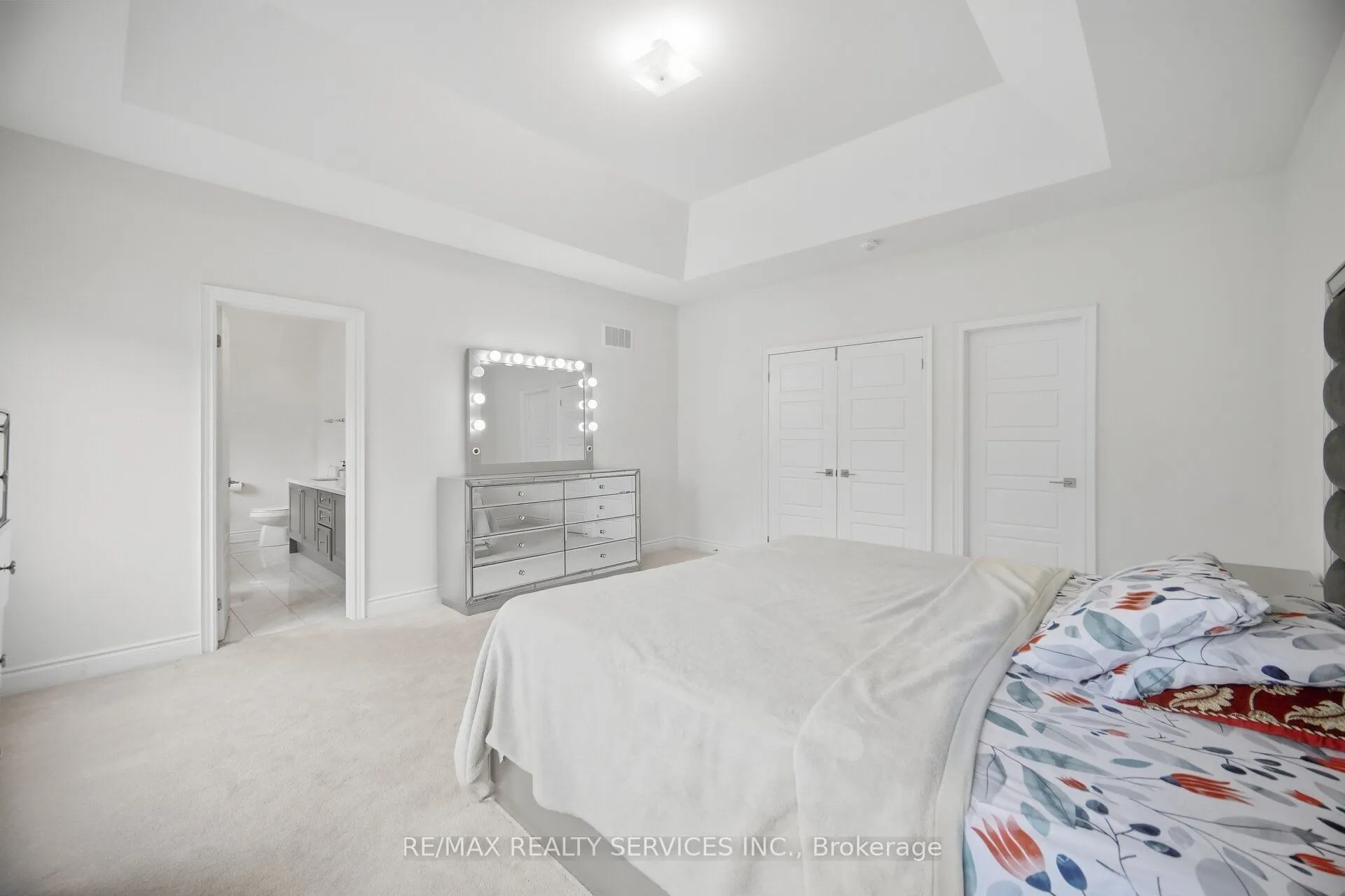 70 Royal Fern Crescent