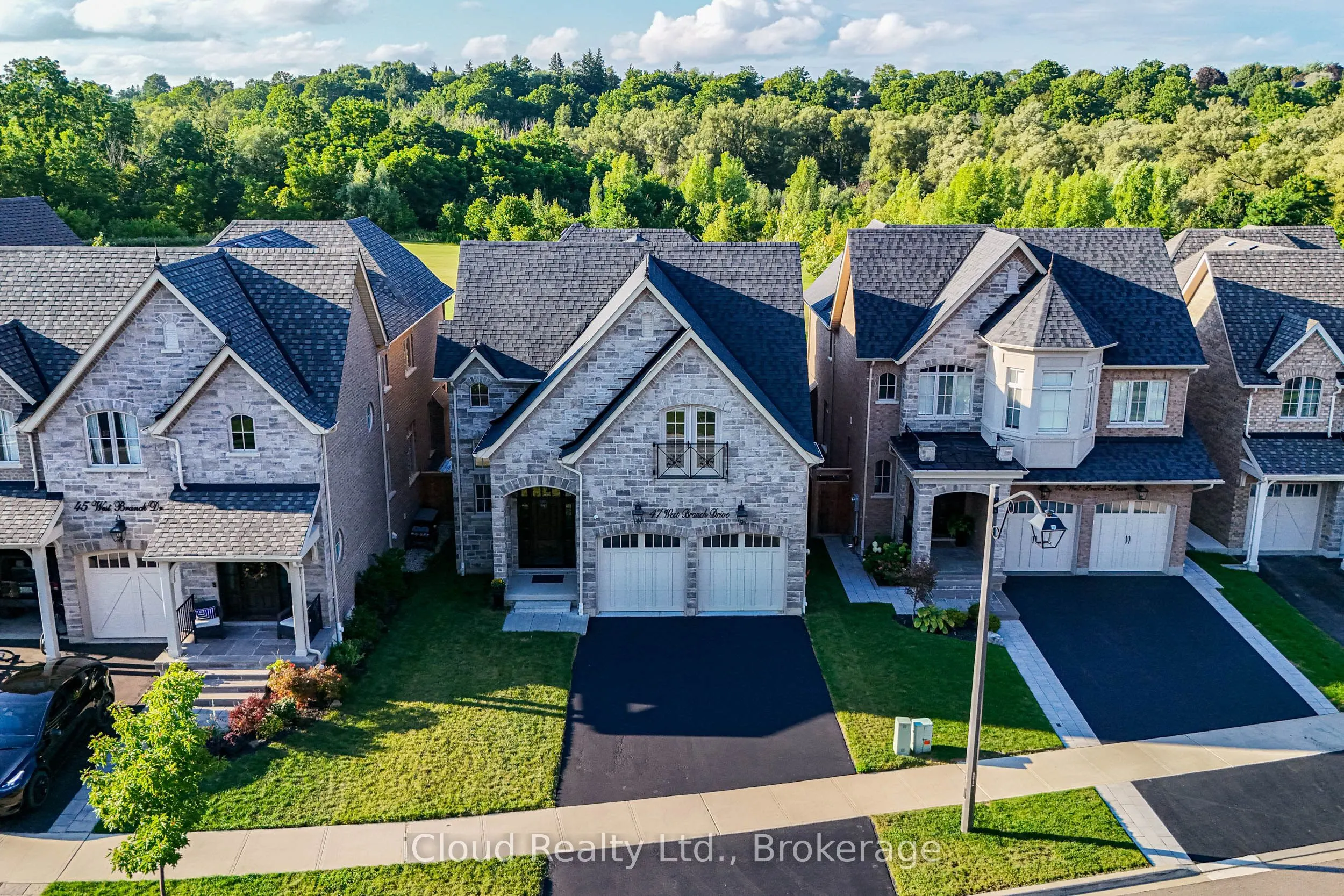 47 West Branch Drive