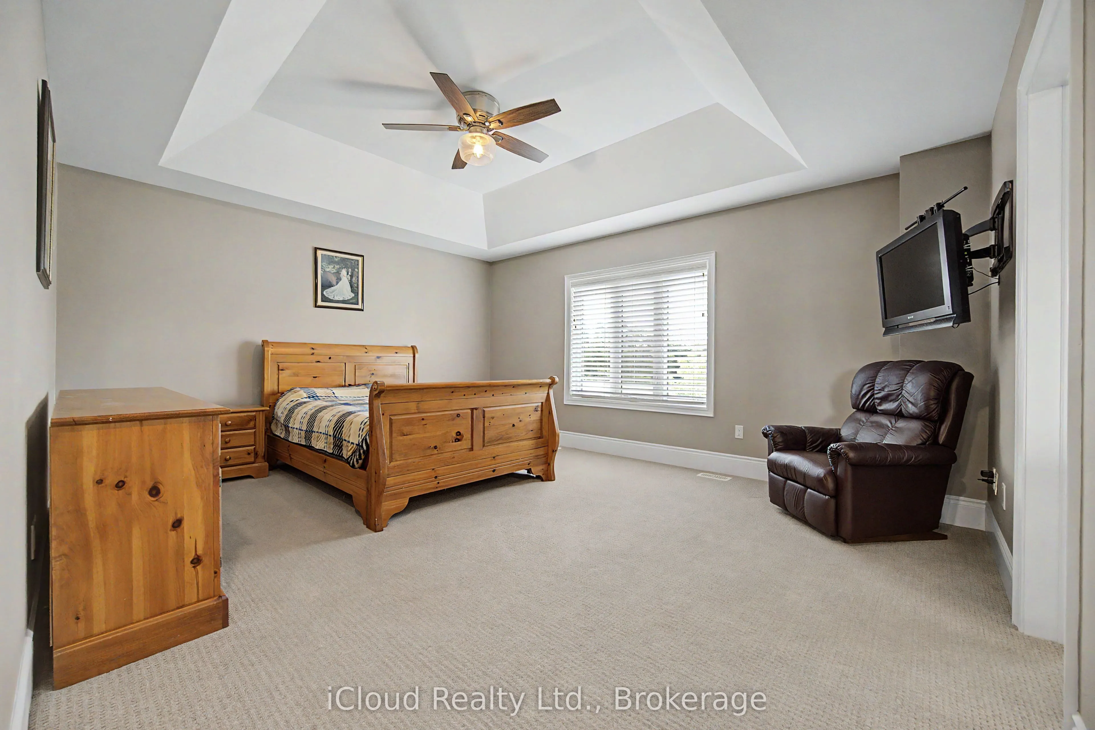 47 West Branch Drive