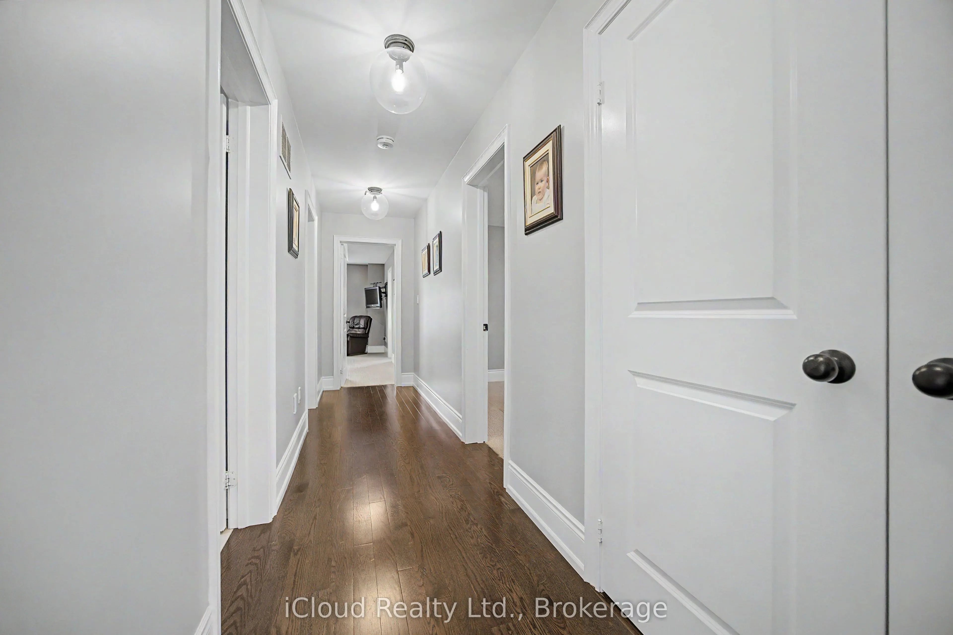 47 West Branch Drive