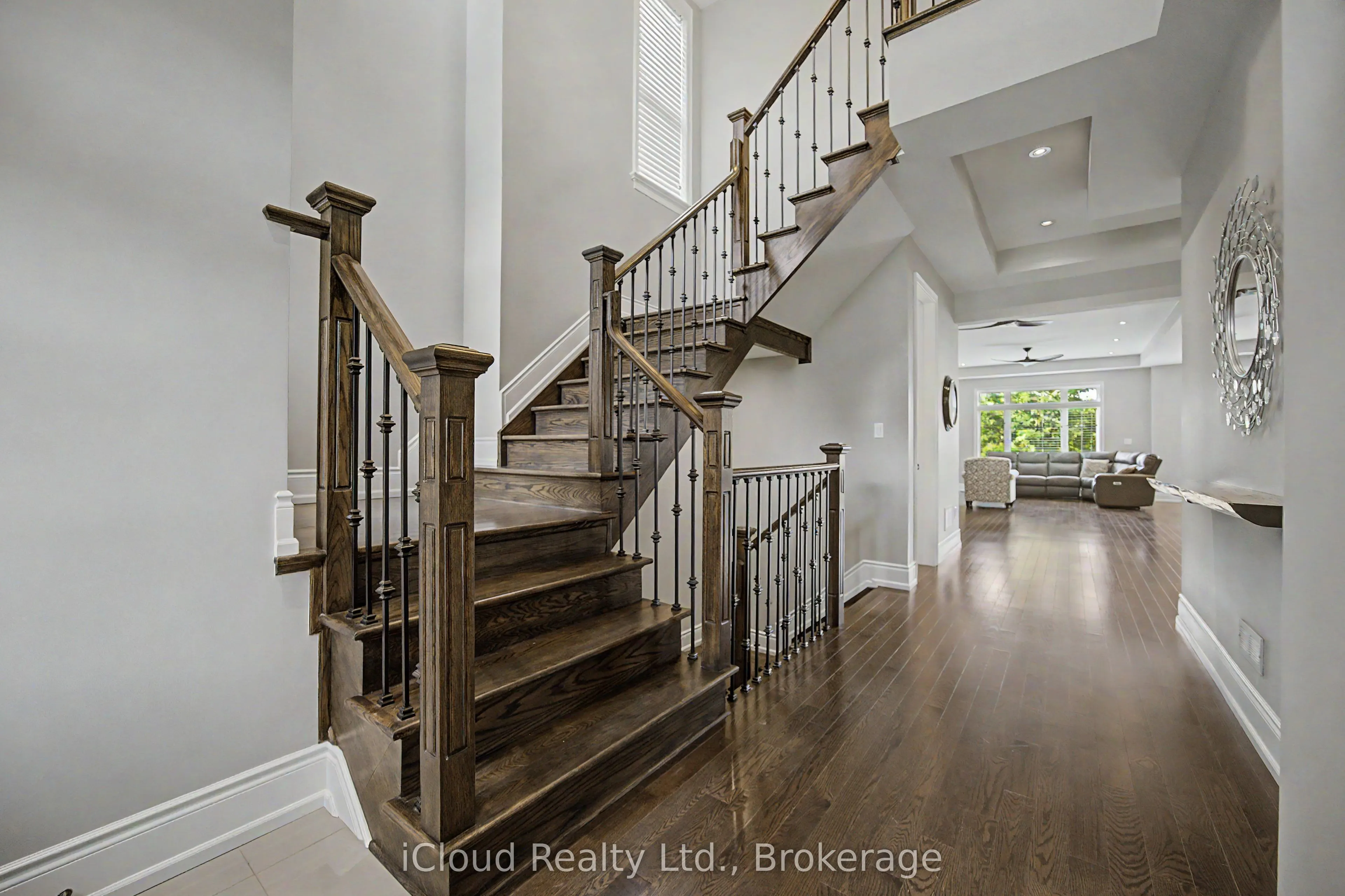 47 West Branch Drive