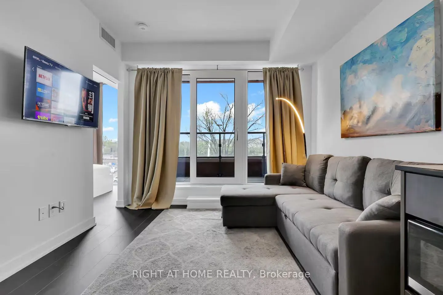 28 Ann Street #223