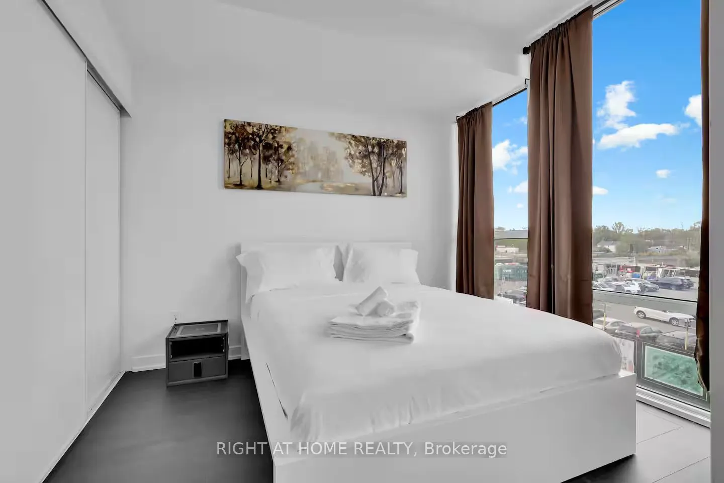 28 Ann Street #223