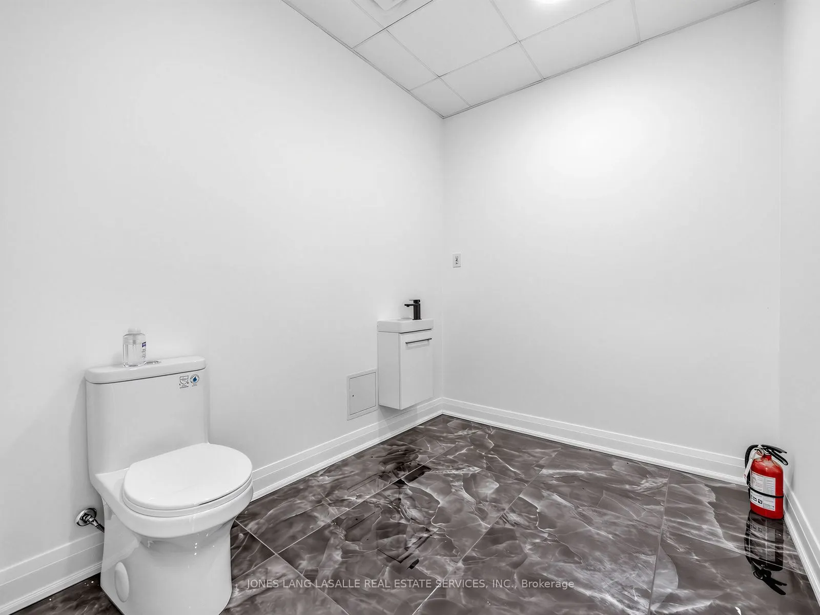 34 Plains Road E #102