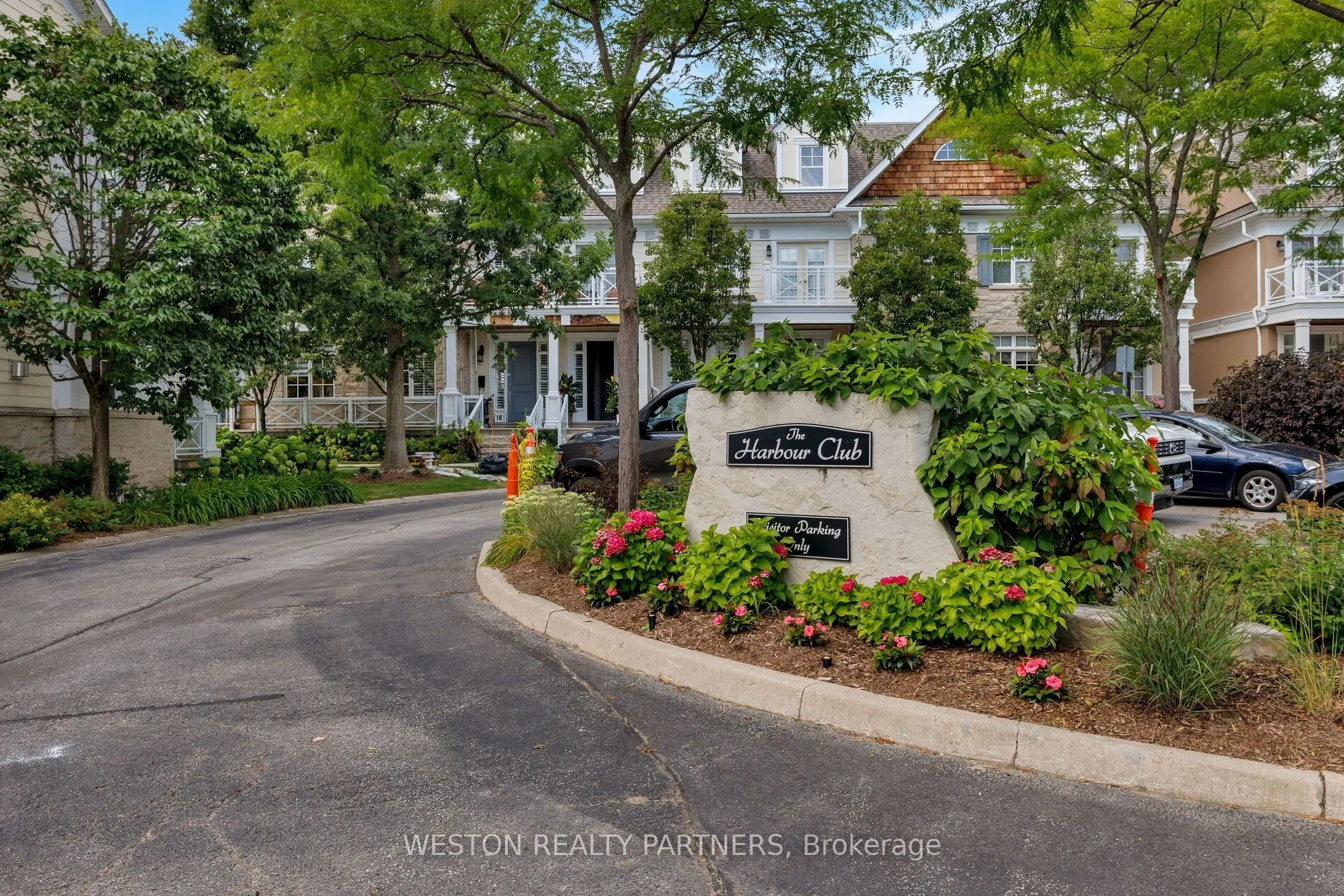 2369 Ontario Street #17