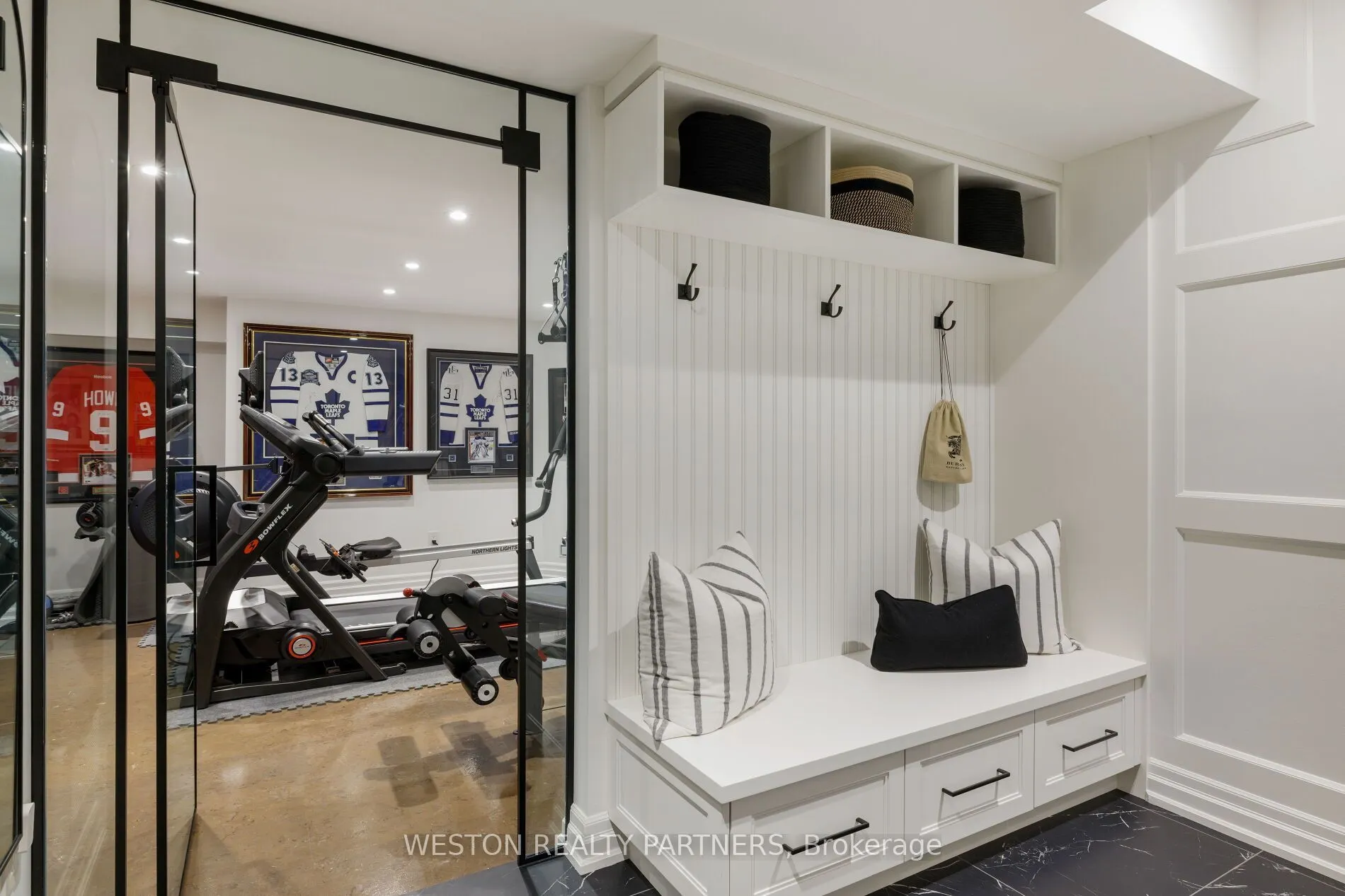 2369 Ontario Street #17