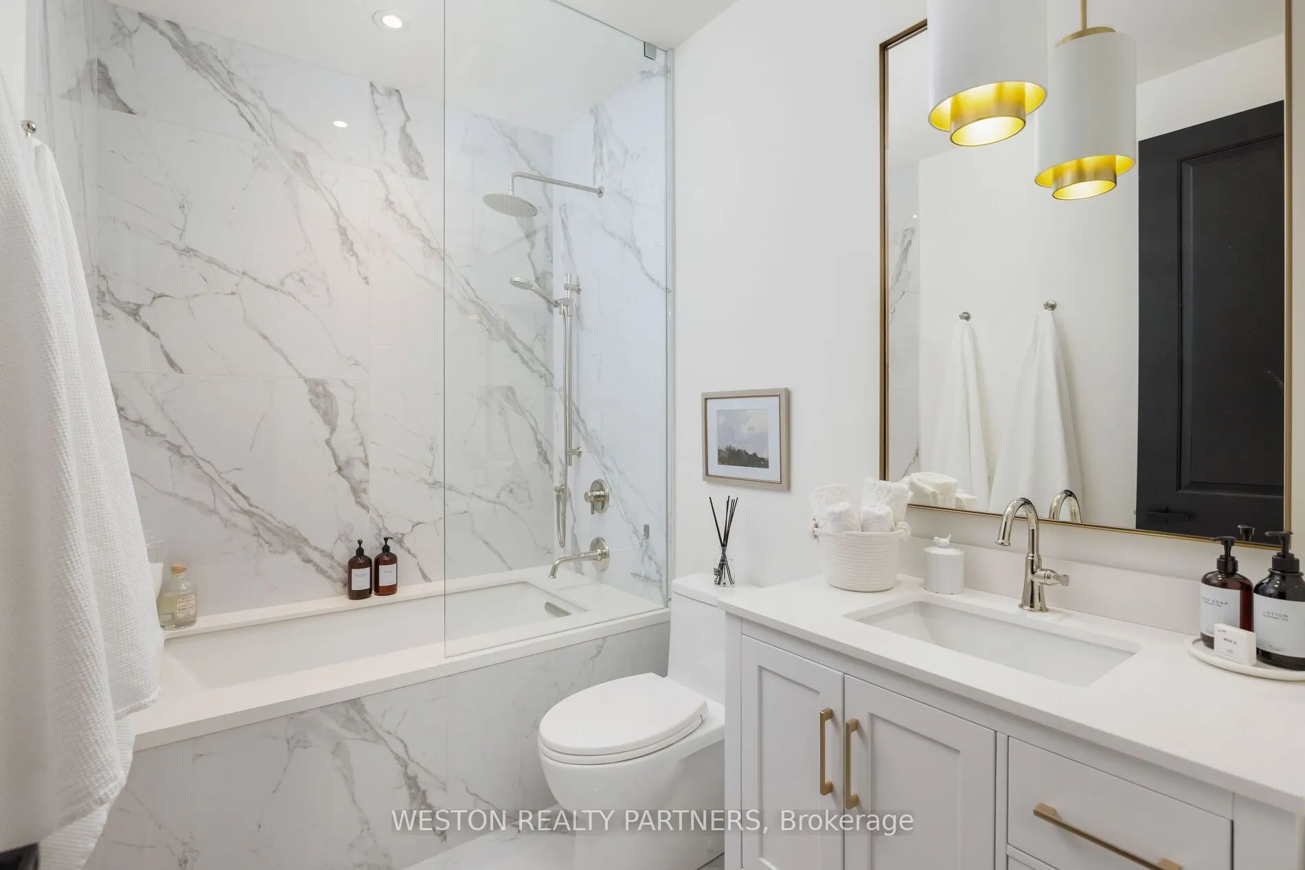 2369 Ontario Street #17