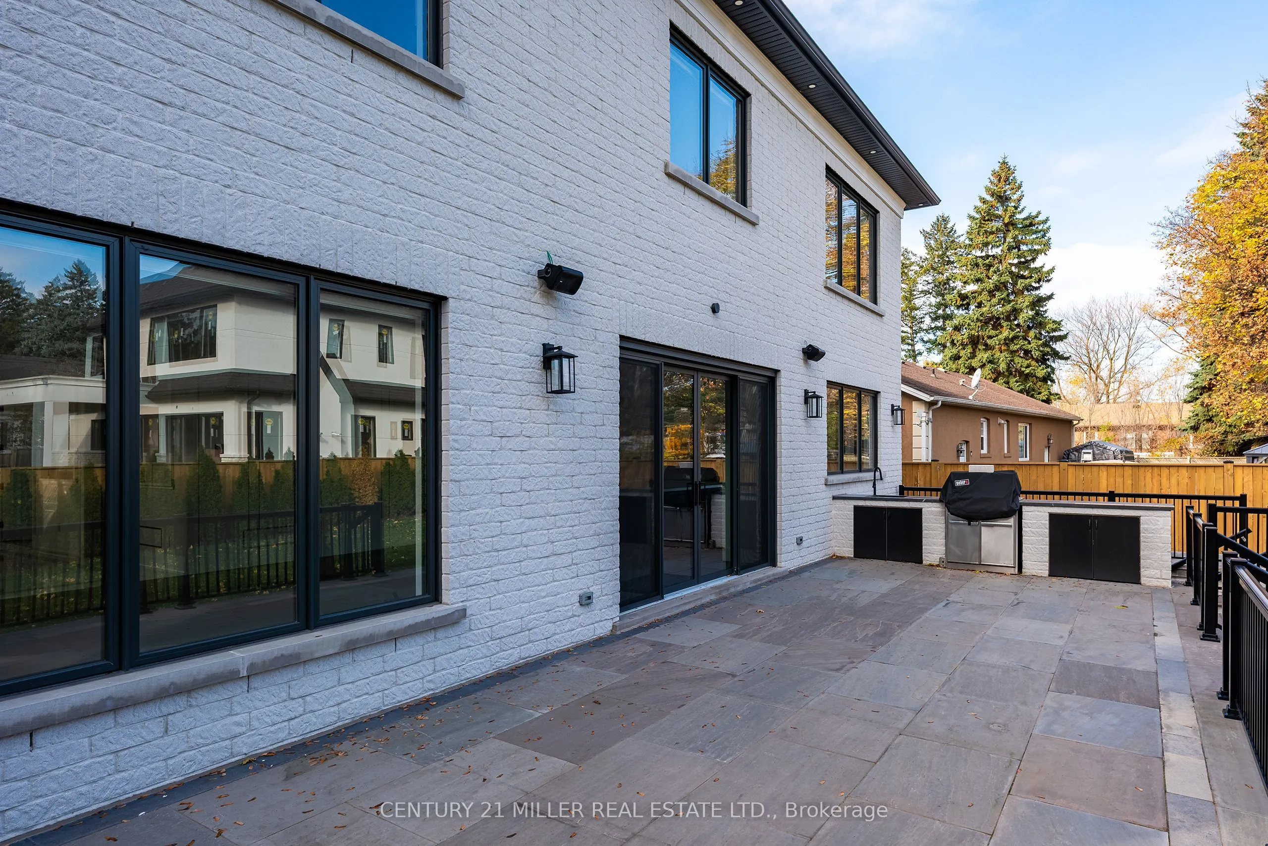 481 Chartwell Road