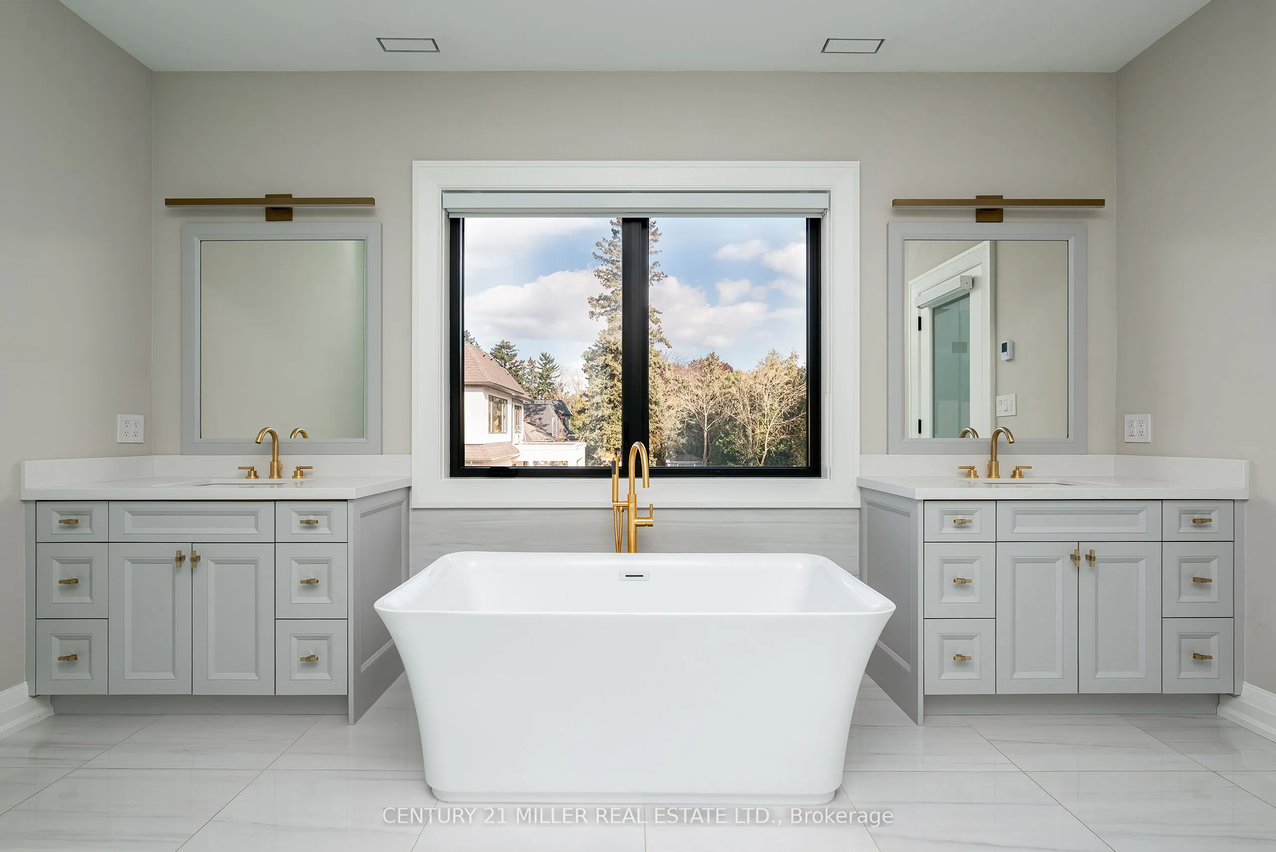 481 Chartwell Road