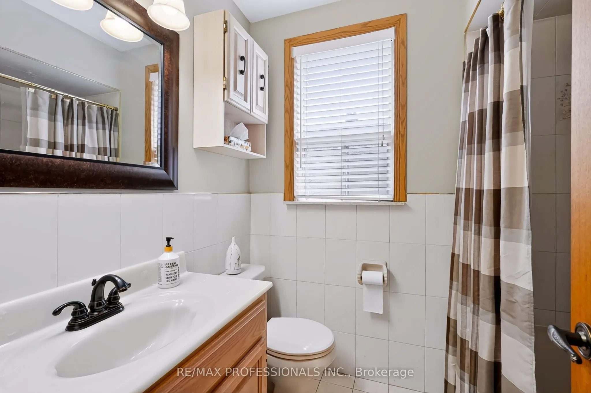 42 Woolgar Avenue