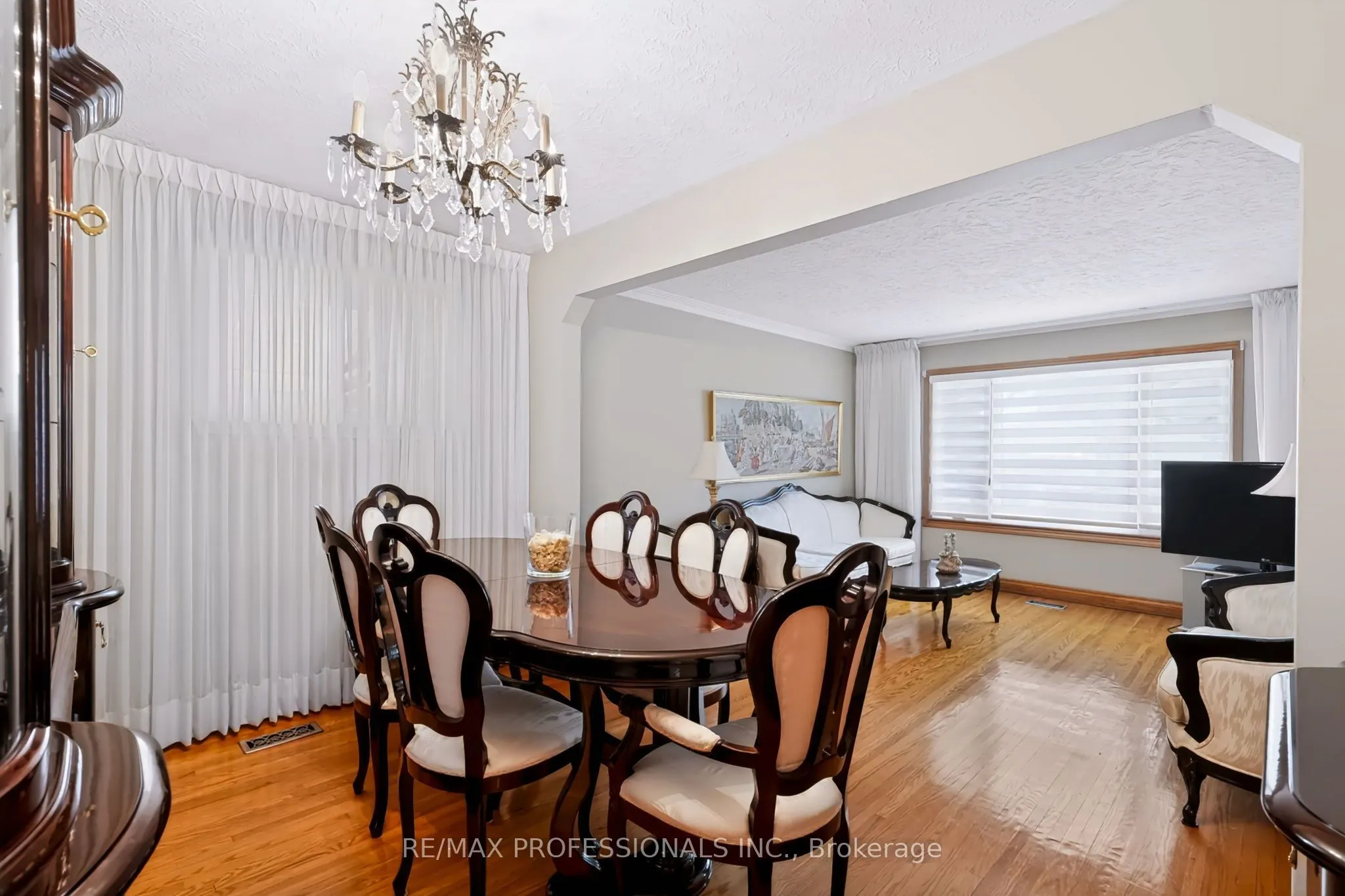 42 Woolgar Avenue