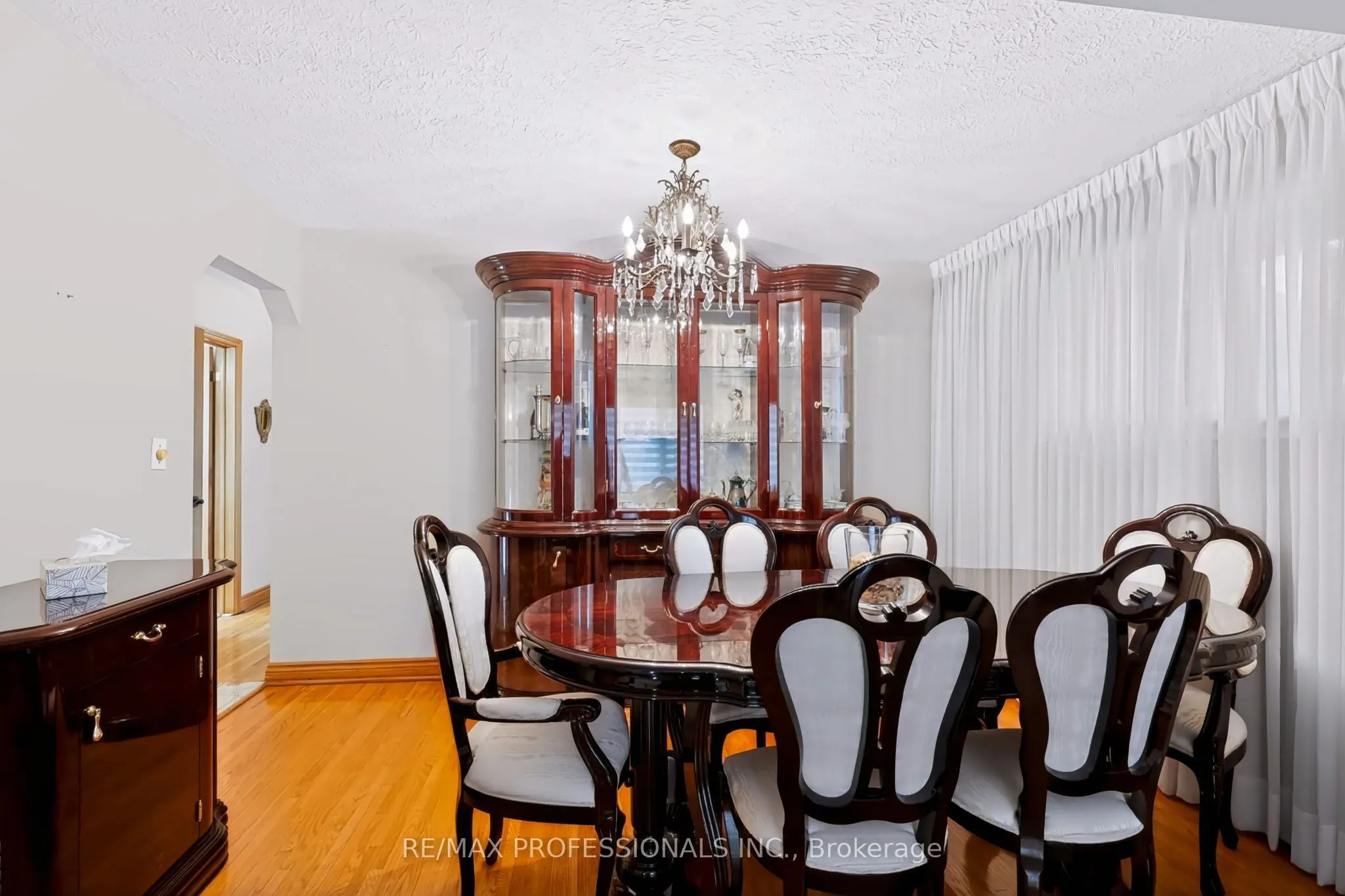 42 Woolgar Avenue