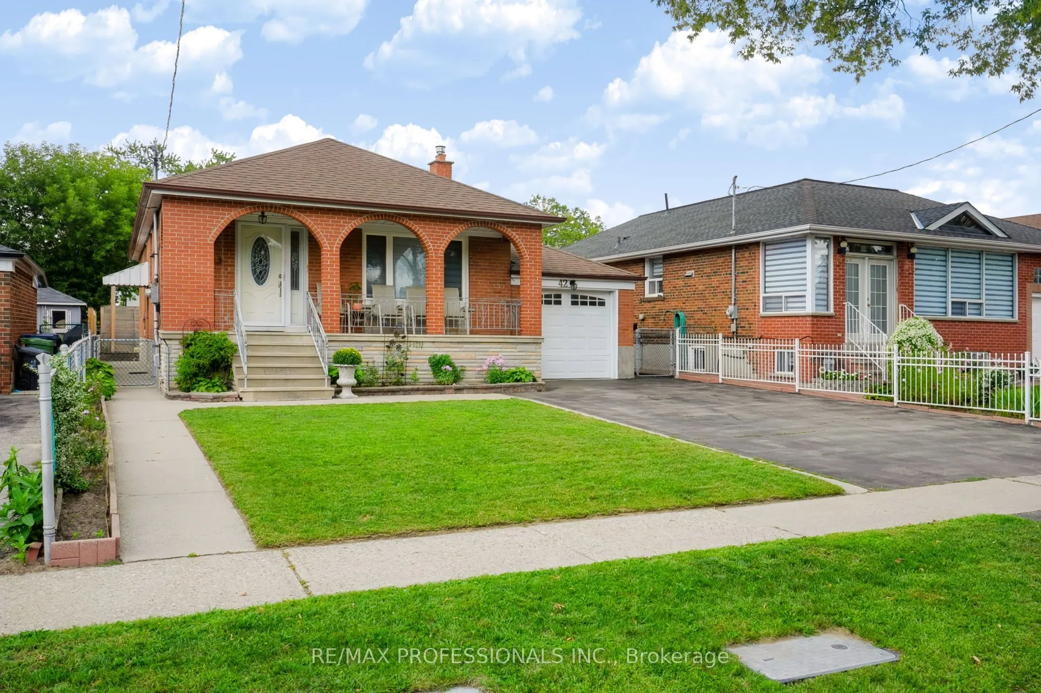 42 Woolgar Avenue
