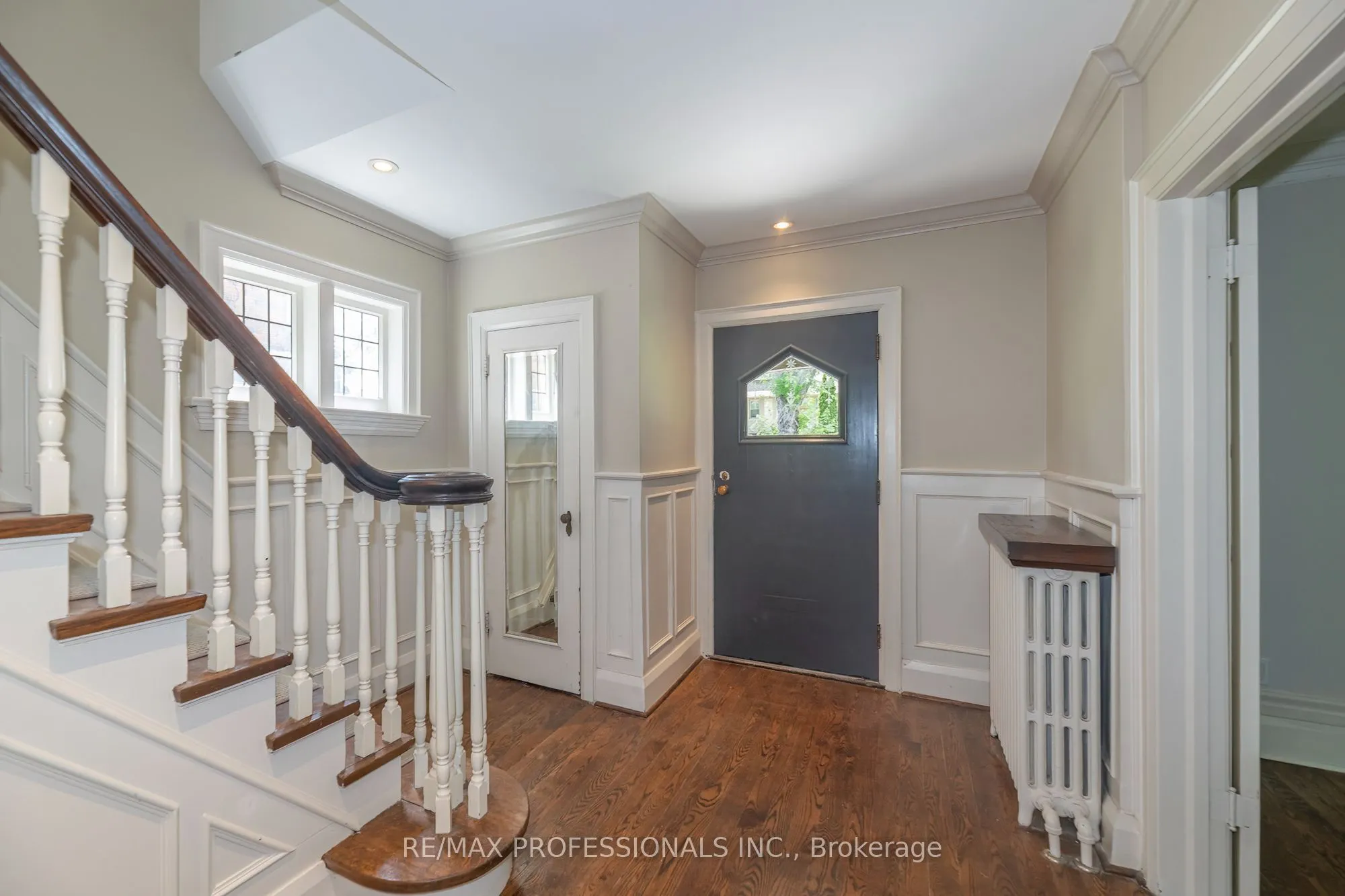 61 Grenview Boulevard N