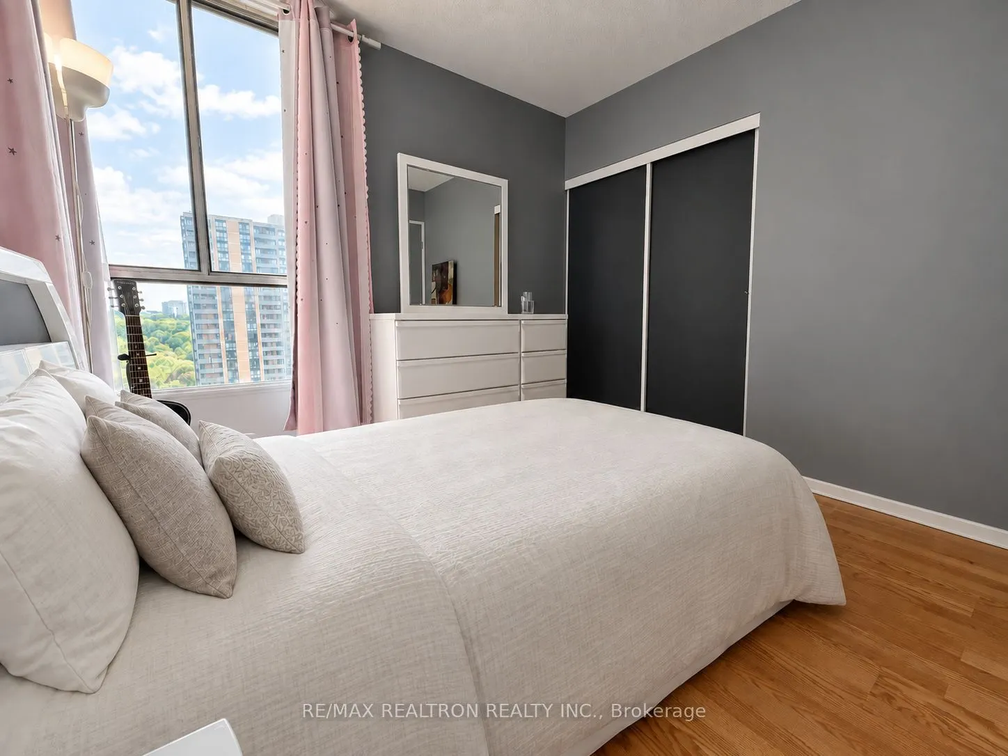 10 Martha Eaton Way #1411