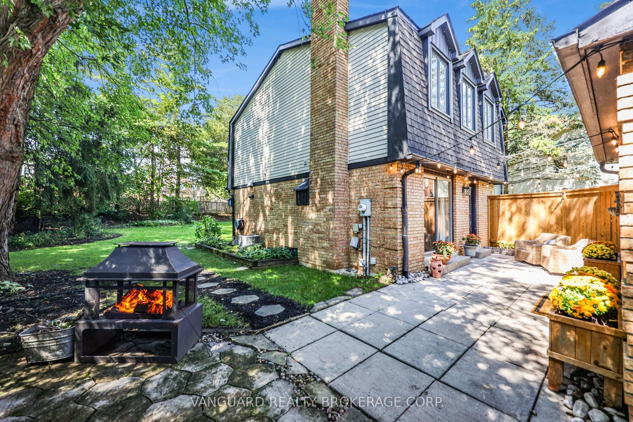 336 Dingle Court