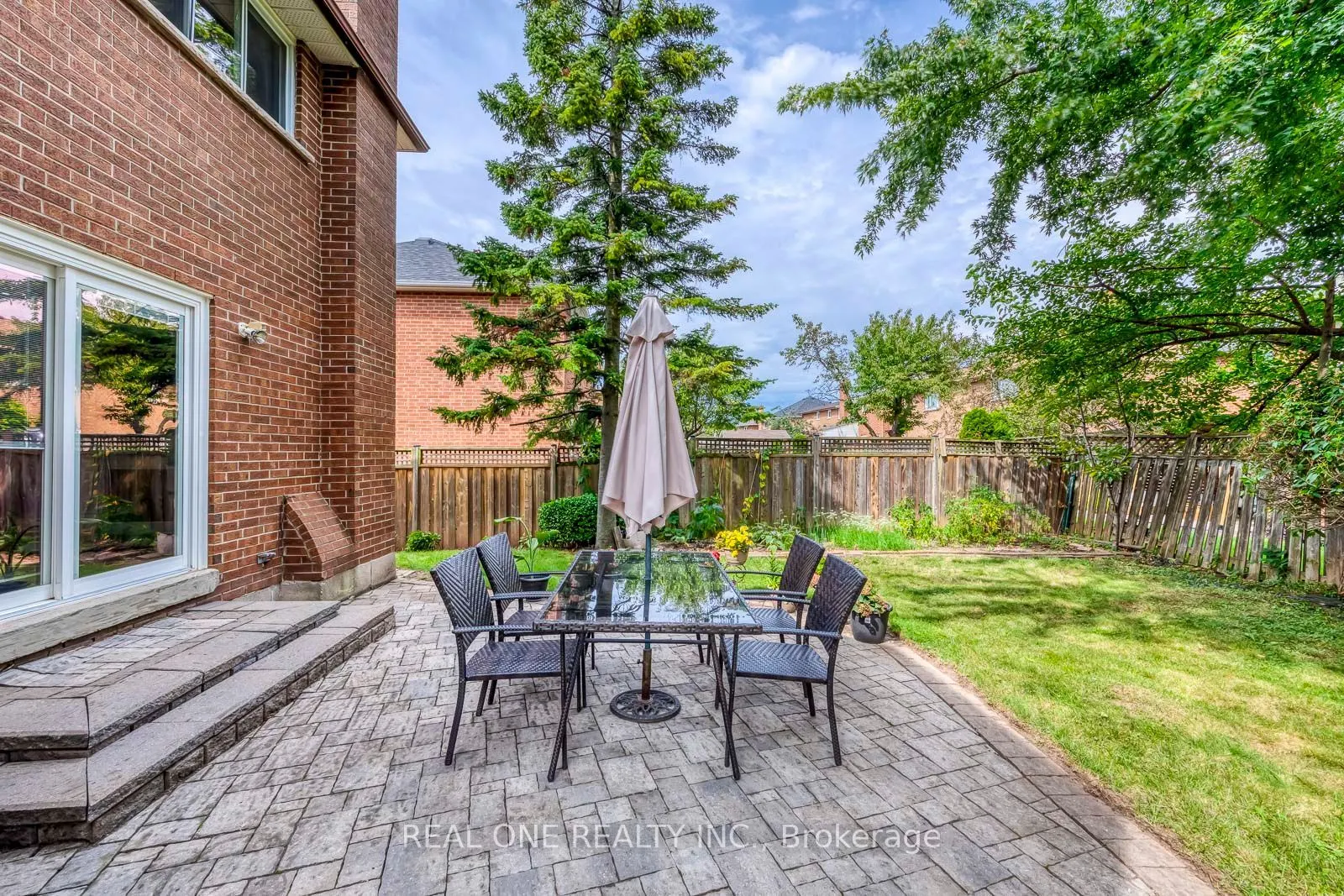 2041 Madden Boulevard